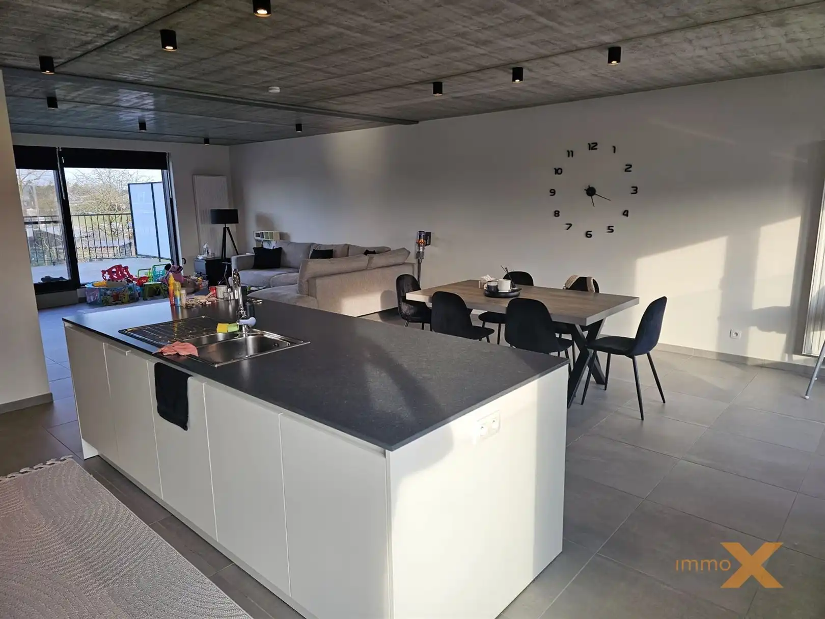 DUPLEXAPPARTEMENT MET GROOT TERRAS foto 7