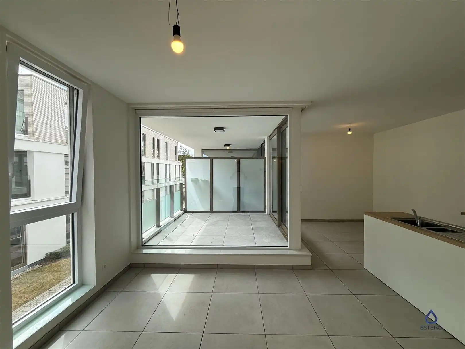 Mooi afgewerkt appartement met 2 slaapkamers foto 7