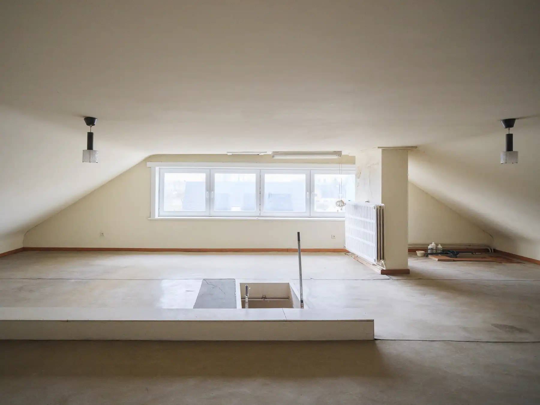 Op te frissen halfopen bebouwing met tuin en uitstekende bereikbaarheid foto 21