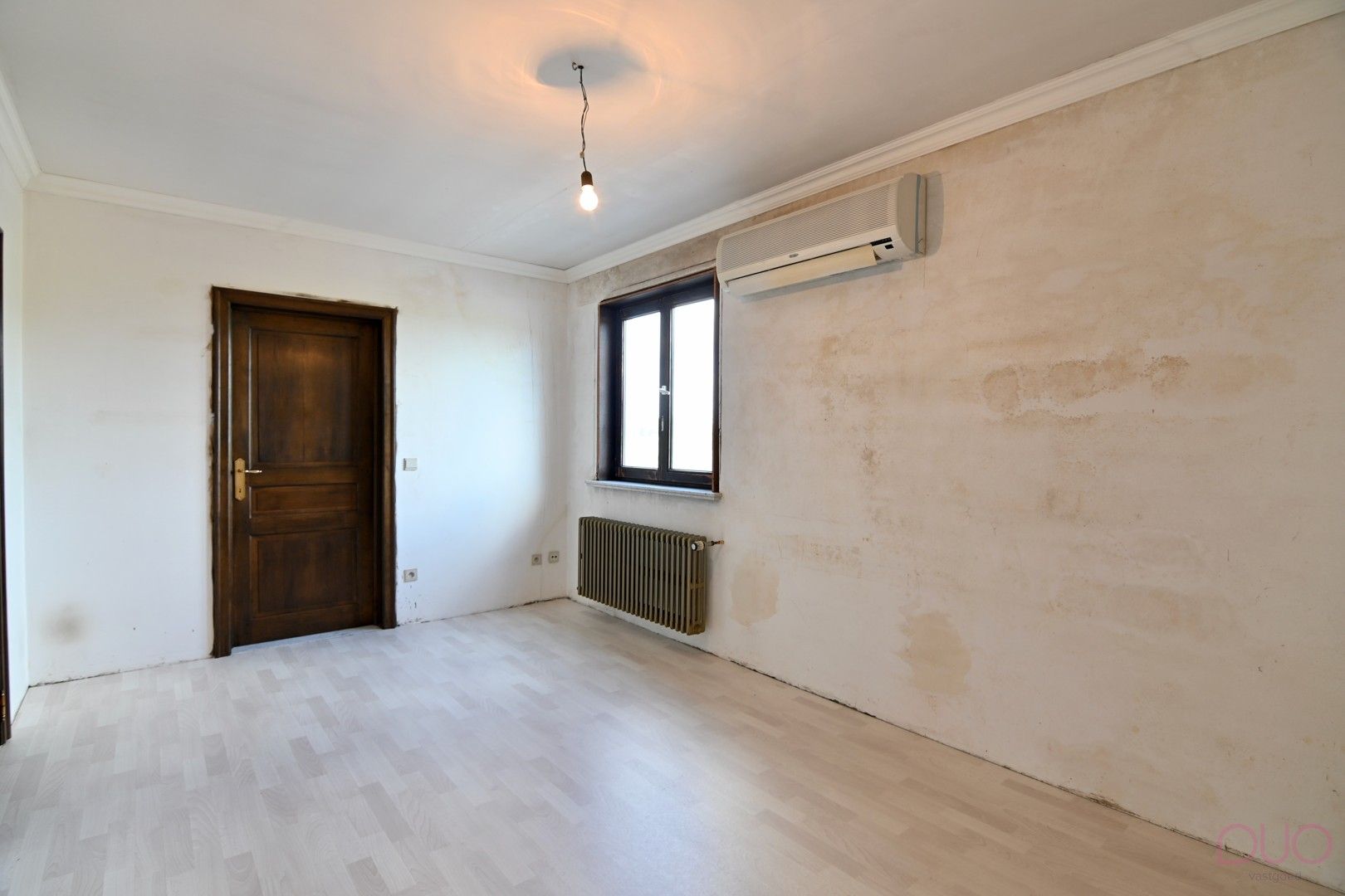 Ruim handelspand van ca. 300m2, met werkruimte in kelder en bovenliggende woonst van ca. 117m2 foto 18