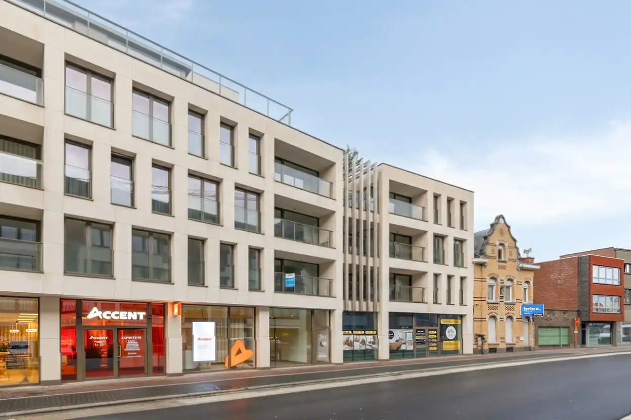 Modern en energiezuinig appartement op toplocatie in Roeselare foto 9