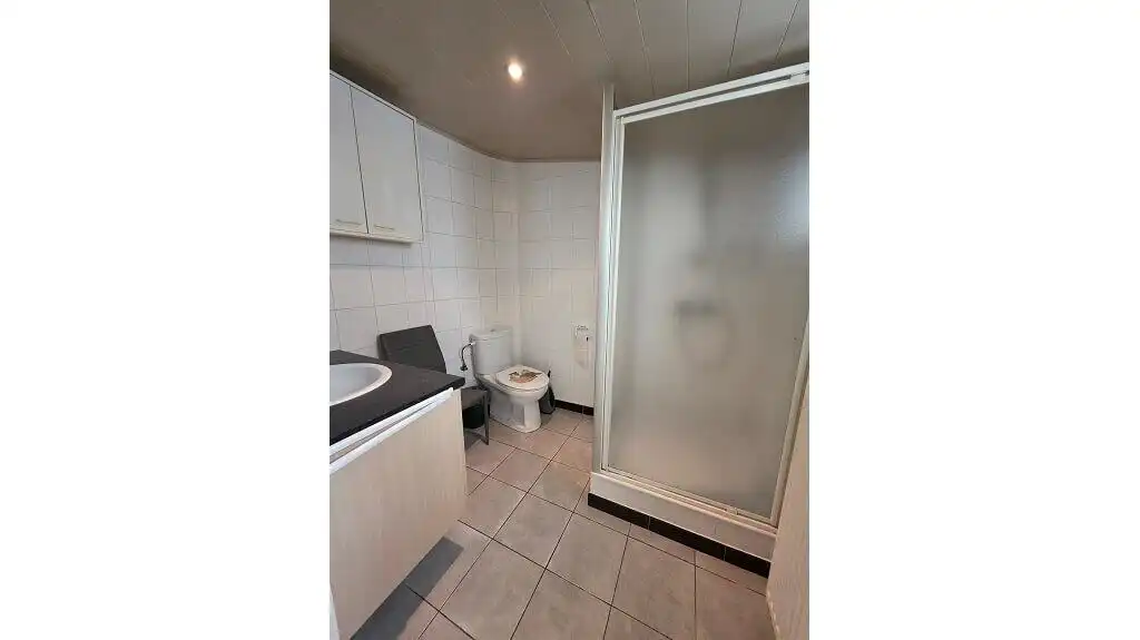 Comfortabele 3-slaapkamerwoning met Terras te koop in Brugge foto 11