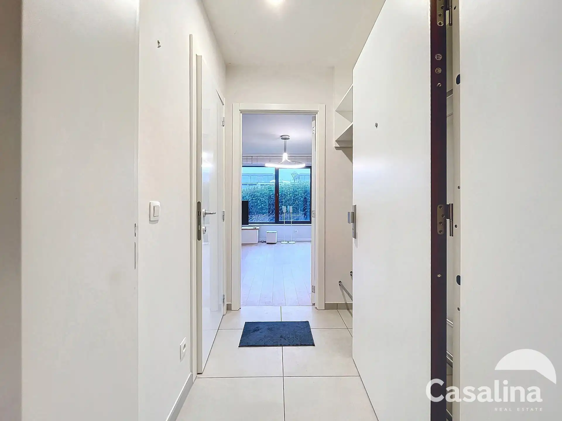 Twee slaapkamer appartement op gelijksvloers met ruim terras foto 6