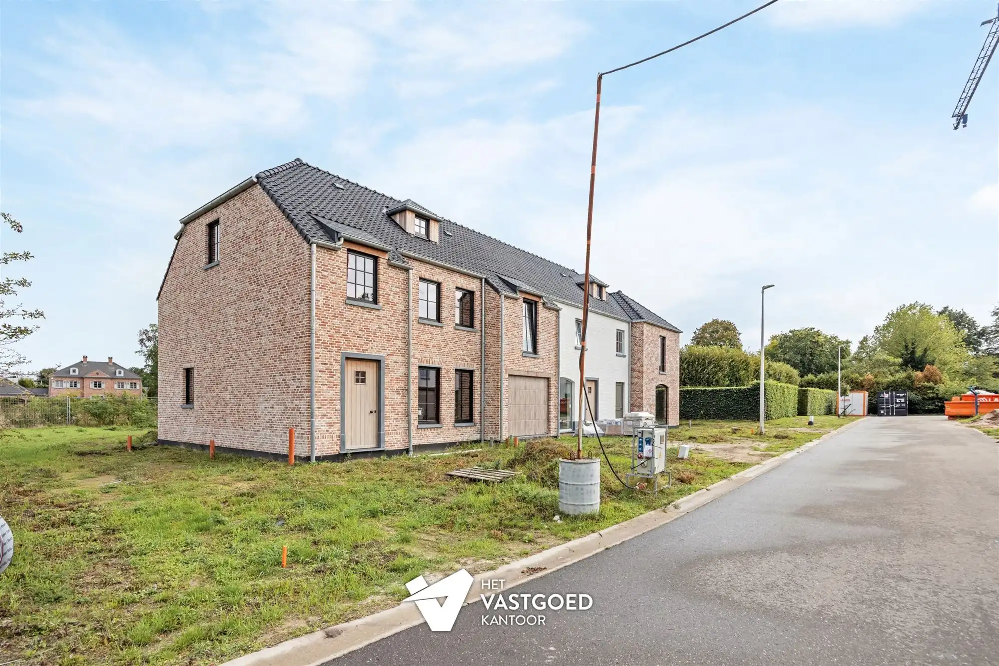 NIEUWBOUWWONING MET 3 SLAAPKAMERS UITERST RUSTIG DOCH CENTRAAL GELEGEN TE ZONHOVEN foto 10