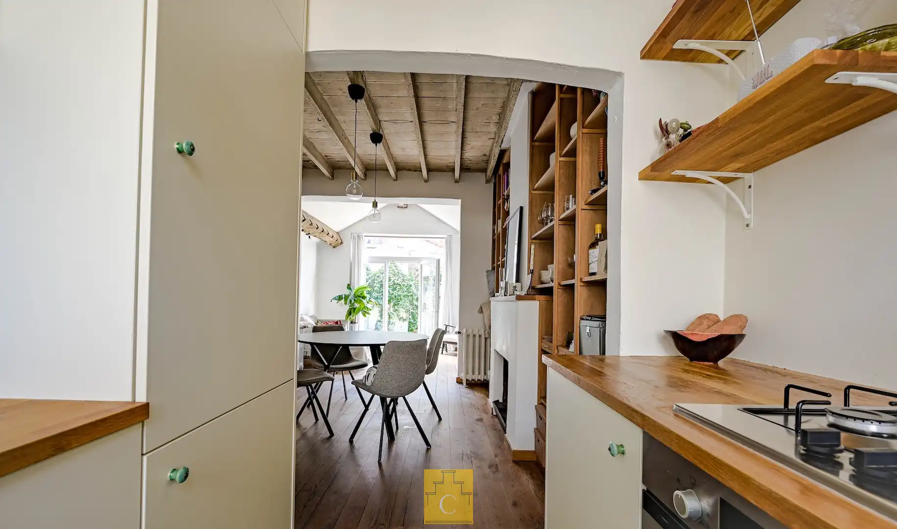 verborgen parel in hartje Brugge – karakterwoning met zonnig stadsterras foto 11