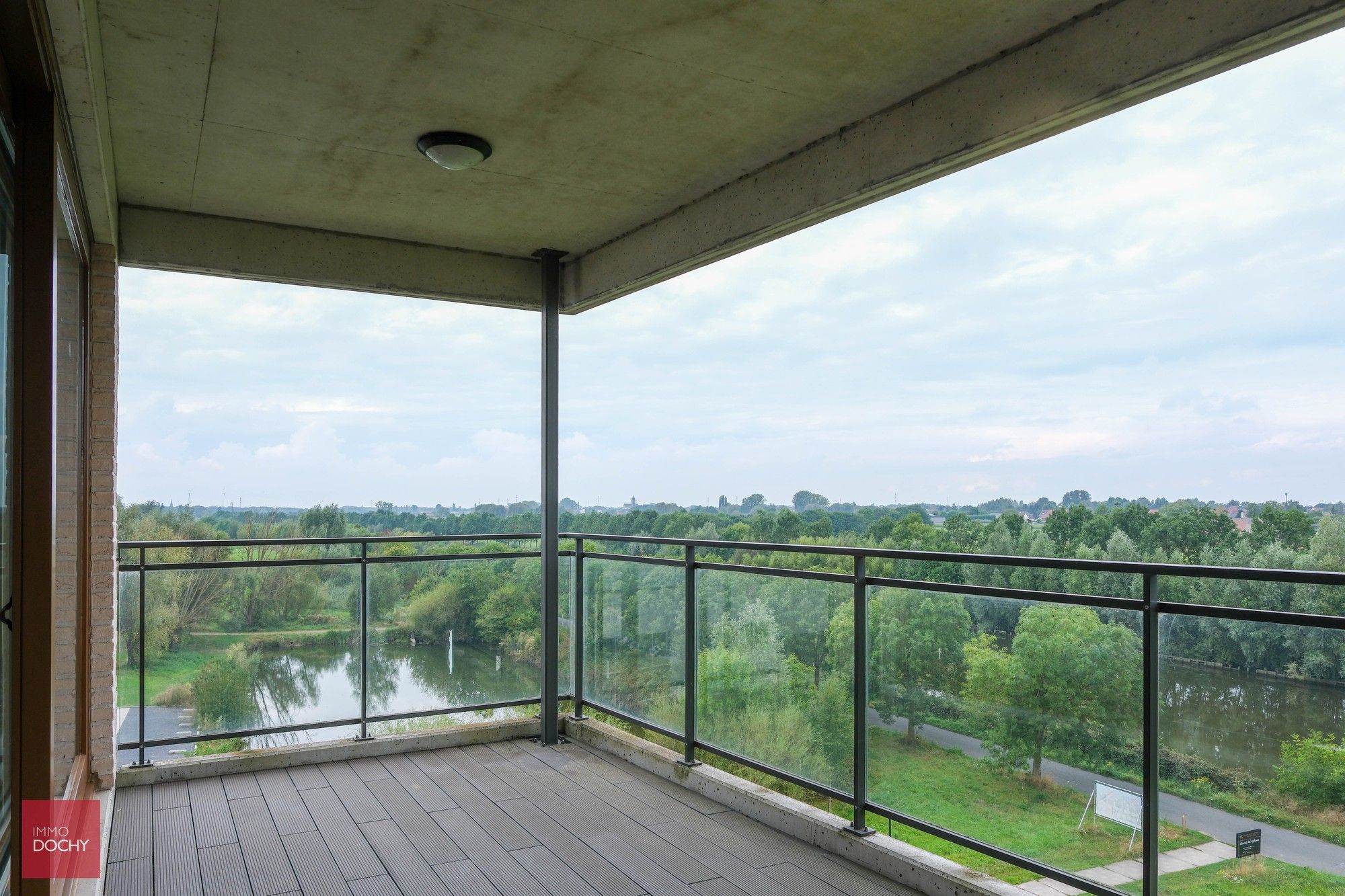 Prachtig appartement op de 3de verdieping met subliem Leiezicht foto 4