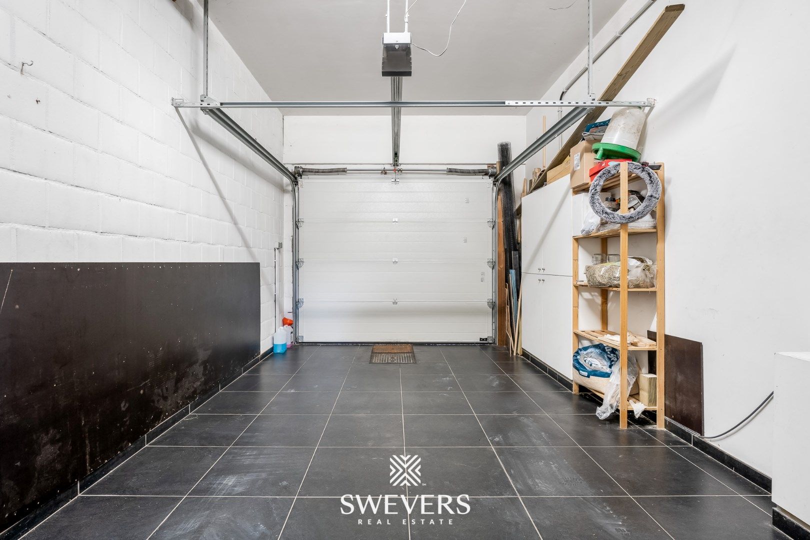 Instapklare rijwoning in centrum Tessenderlo foto 26