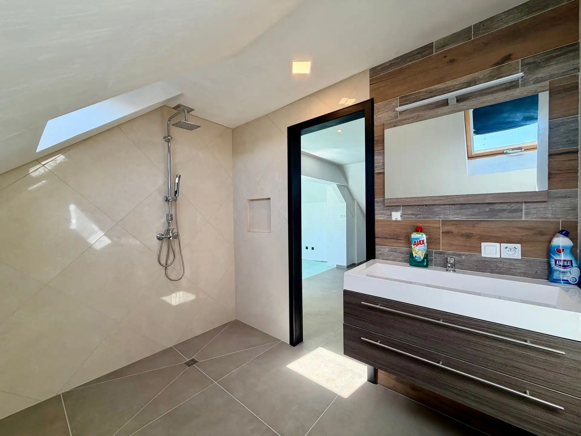 Woning met handelspand of projectgrond! foto 15