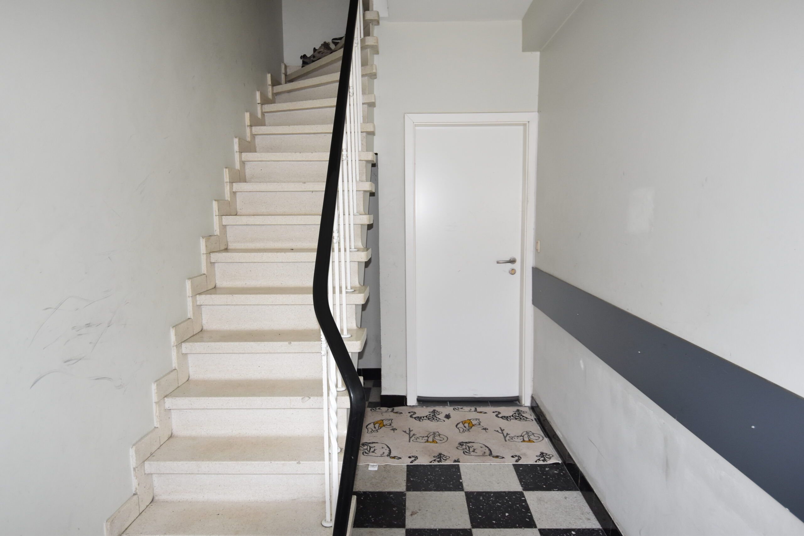 Opbrengsteigendom (2 appartementen) in Sint-Niklaas foto 2