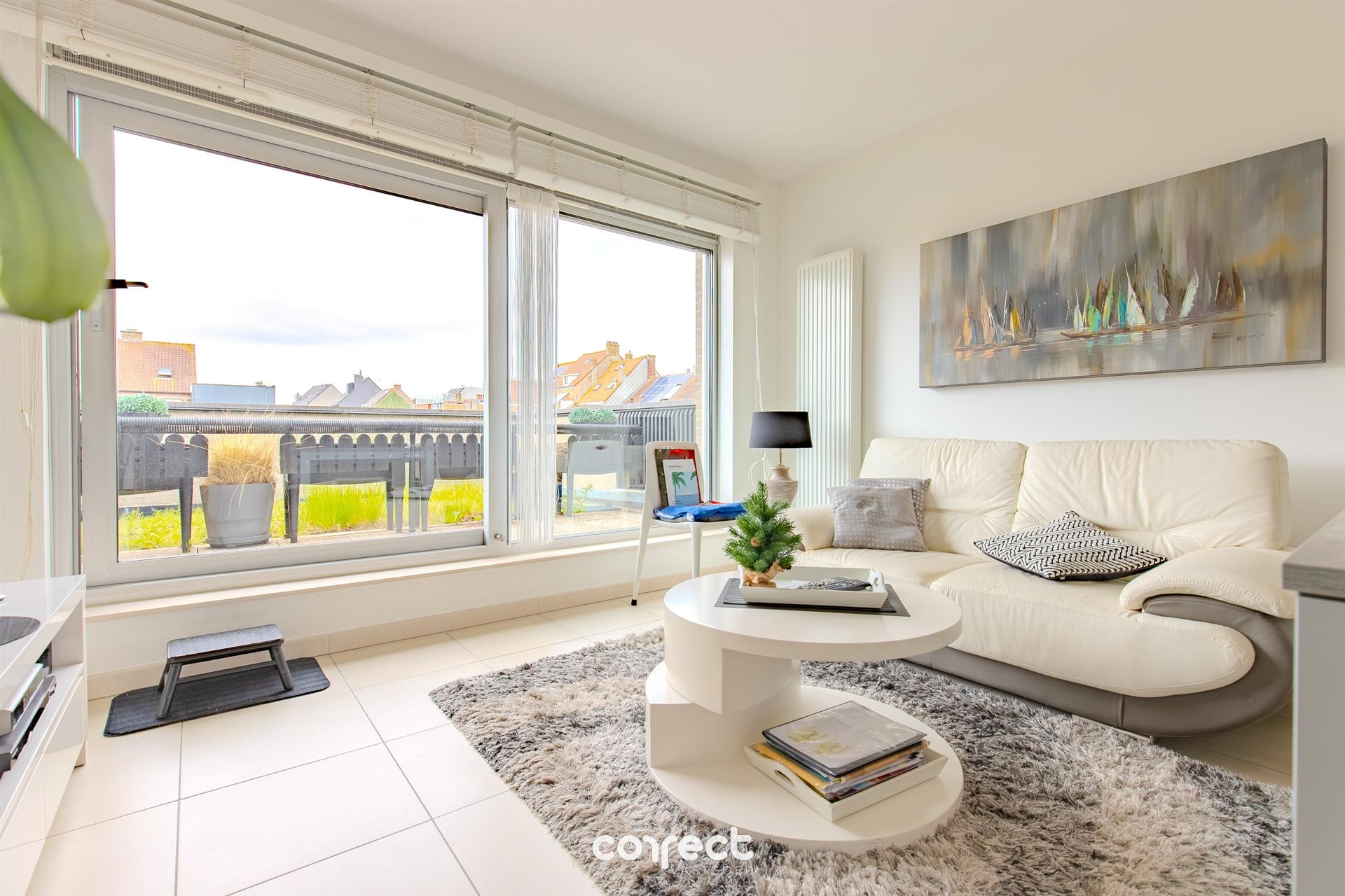 Appartement foto {{pictureIndex}}