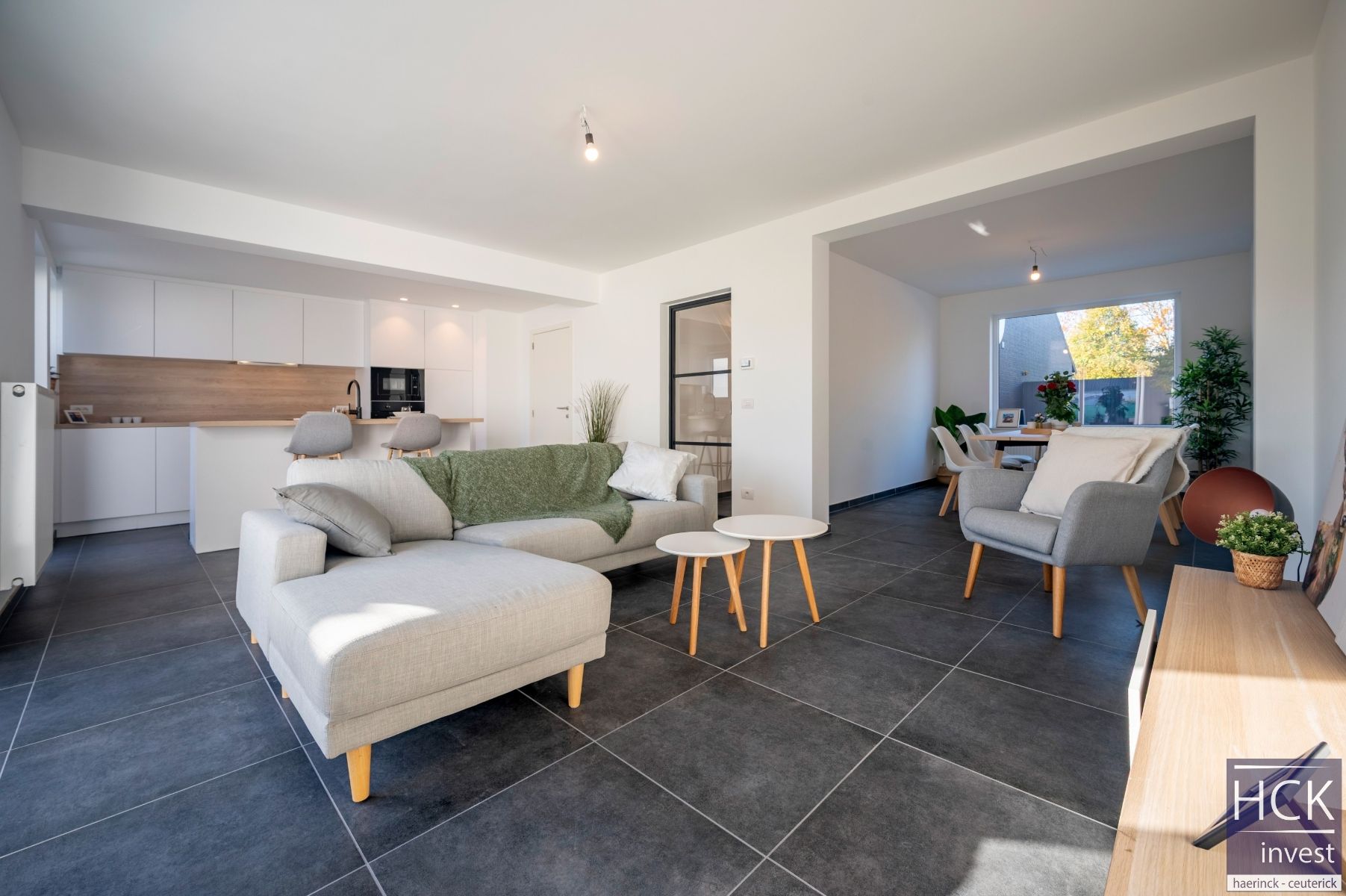 WAREGEM - Instapklare & energiezuinige woning met 4 SLPK. én uitweg foto 4