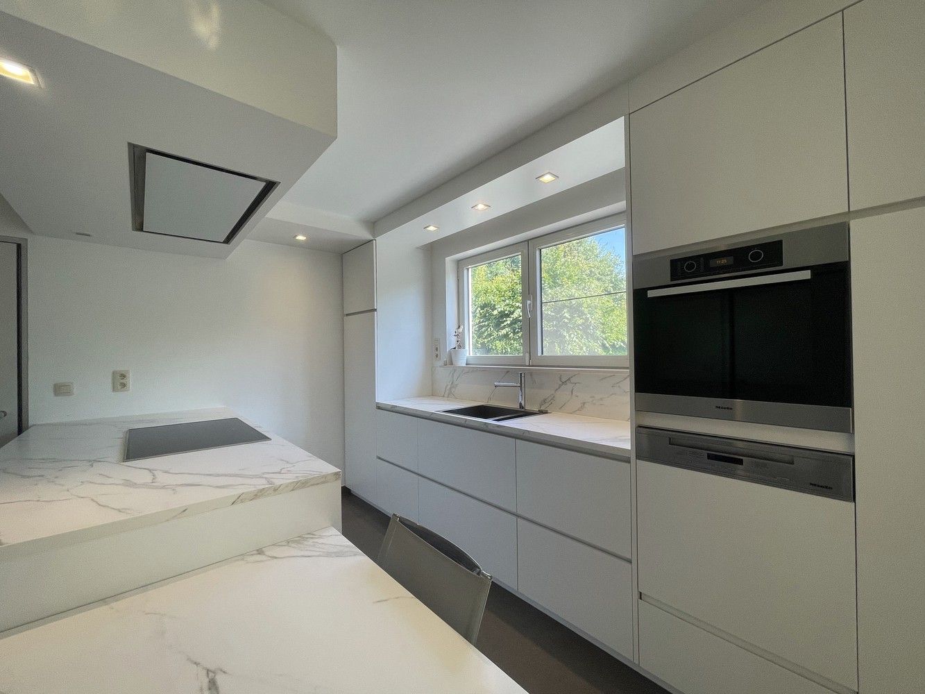 Instapklare villa met 3 slaapkamers en hoogwaardige afwerking foto 8
