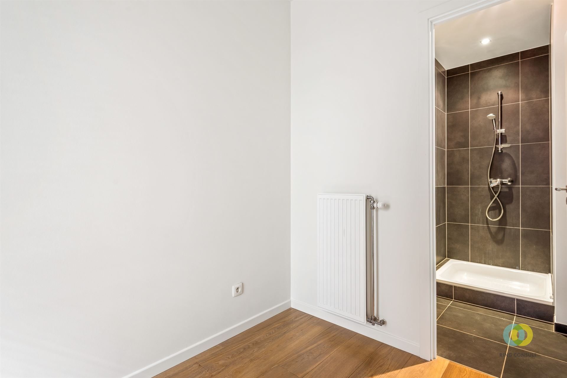 Instapklaar gelijkvloers appartement  foto 7