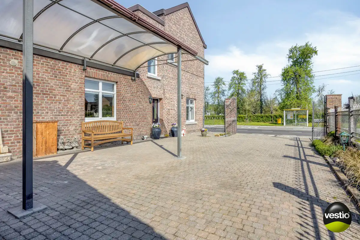 RUIME INSTAPKLARE GEZINSWONING OP 4A37CA TE MOELINGEN. foto 39