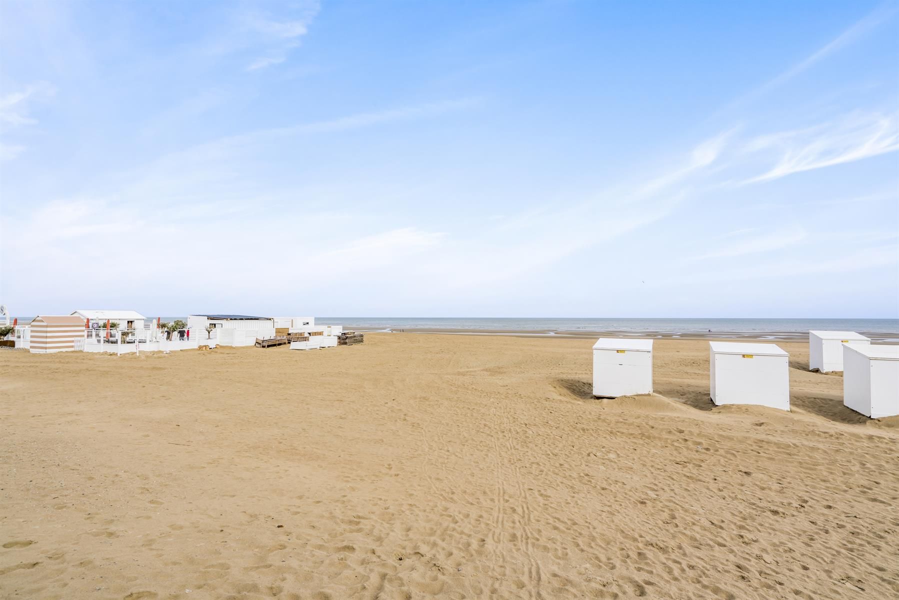 Koksijde: handelsgelijkvloers in nieuwe residentie foto 2