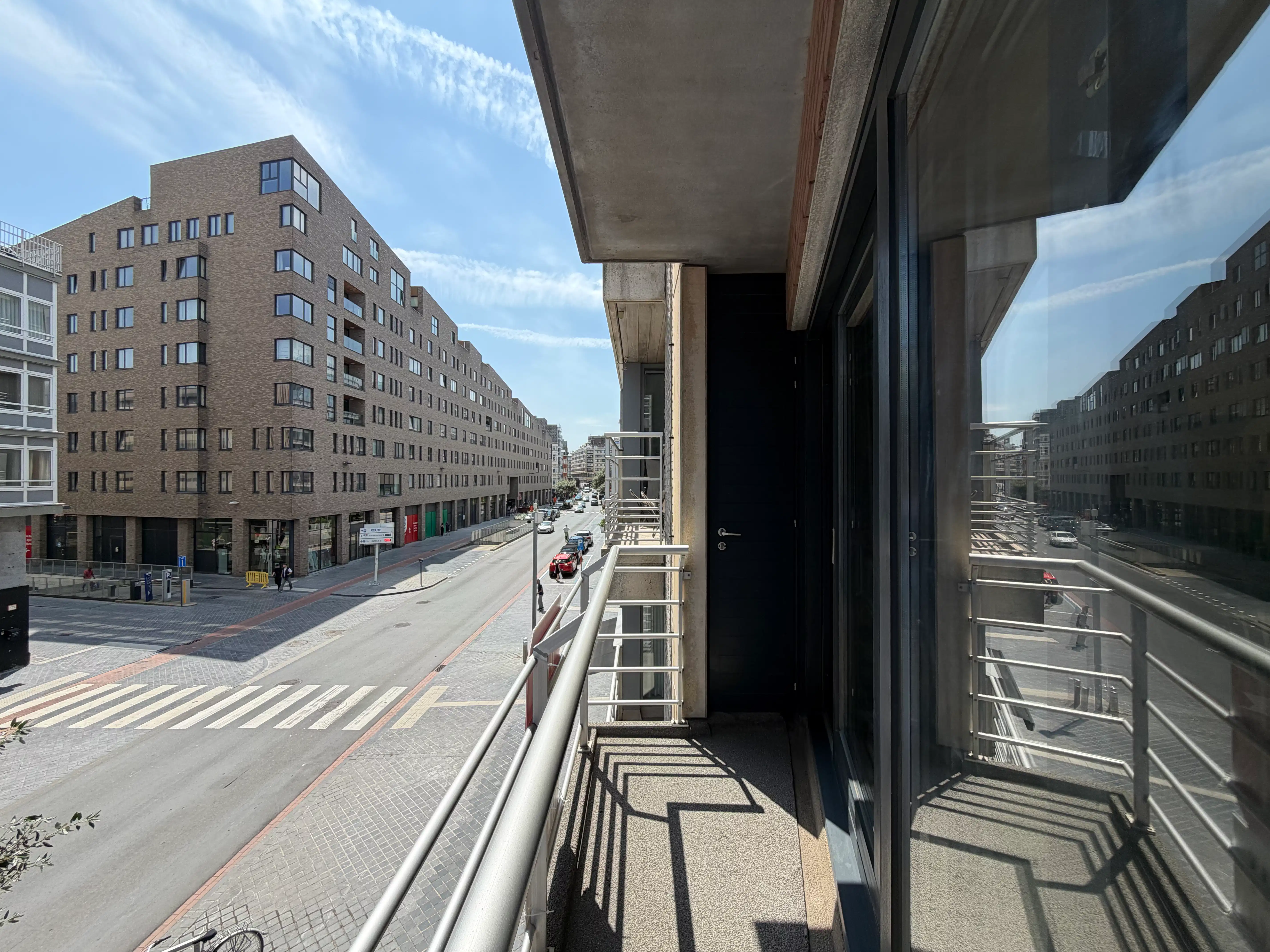 Verzorgd appartement met 2 slpk en terras dichtbij zee foto 2
