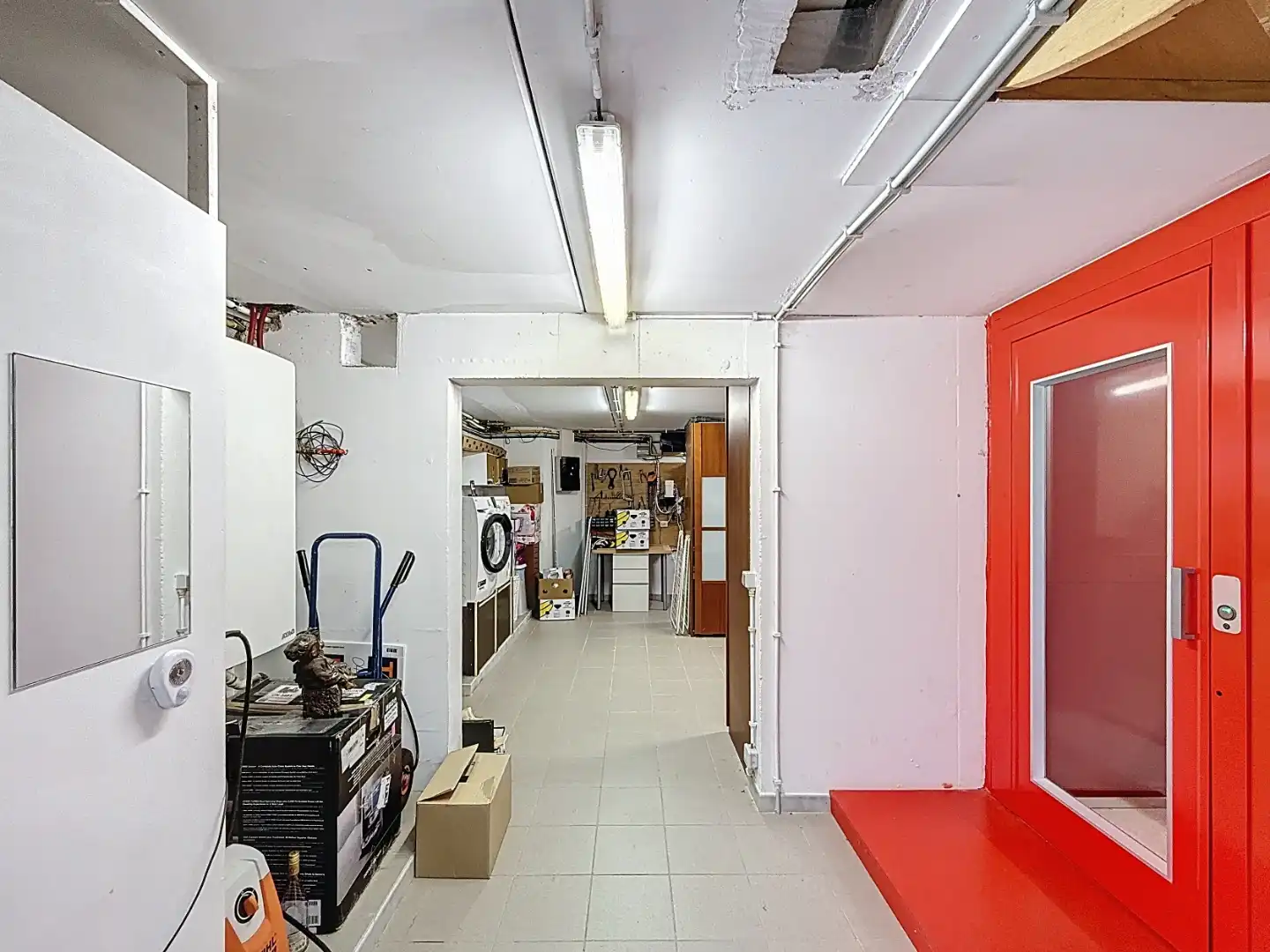 Ruime villa nabij de Zeedijk en het strand foto 14