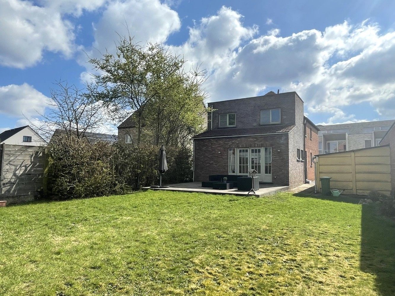 Instapklare gezinswoning met tuin en garage in doodlopend straatje foto 13