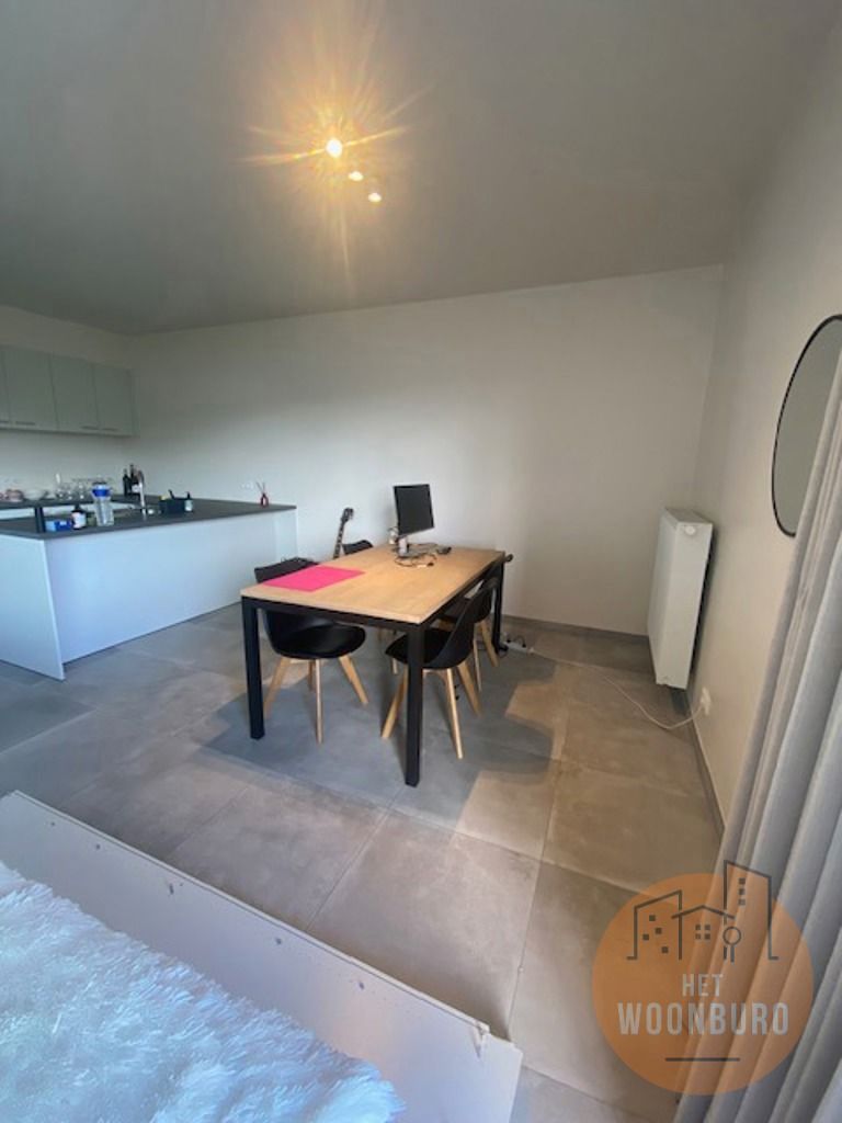 Gelijkvloersappartement met 2 autostaanplaatsen foto 6