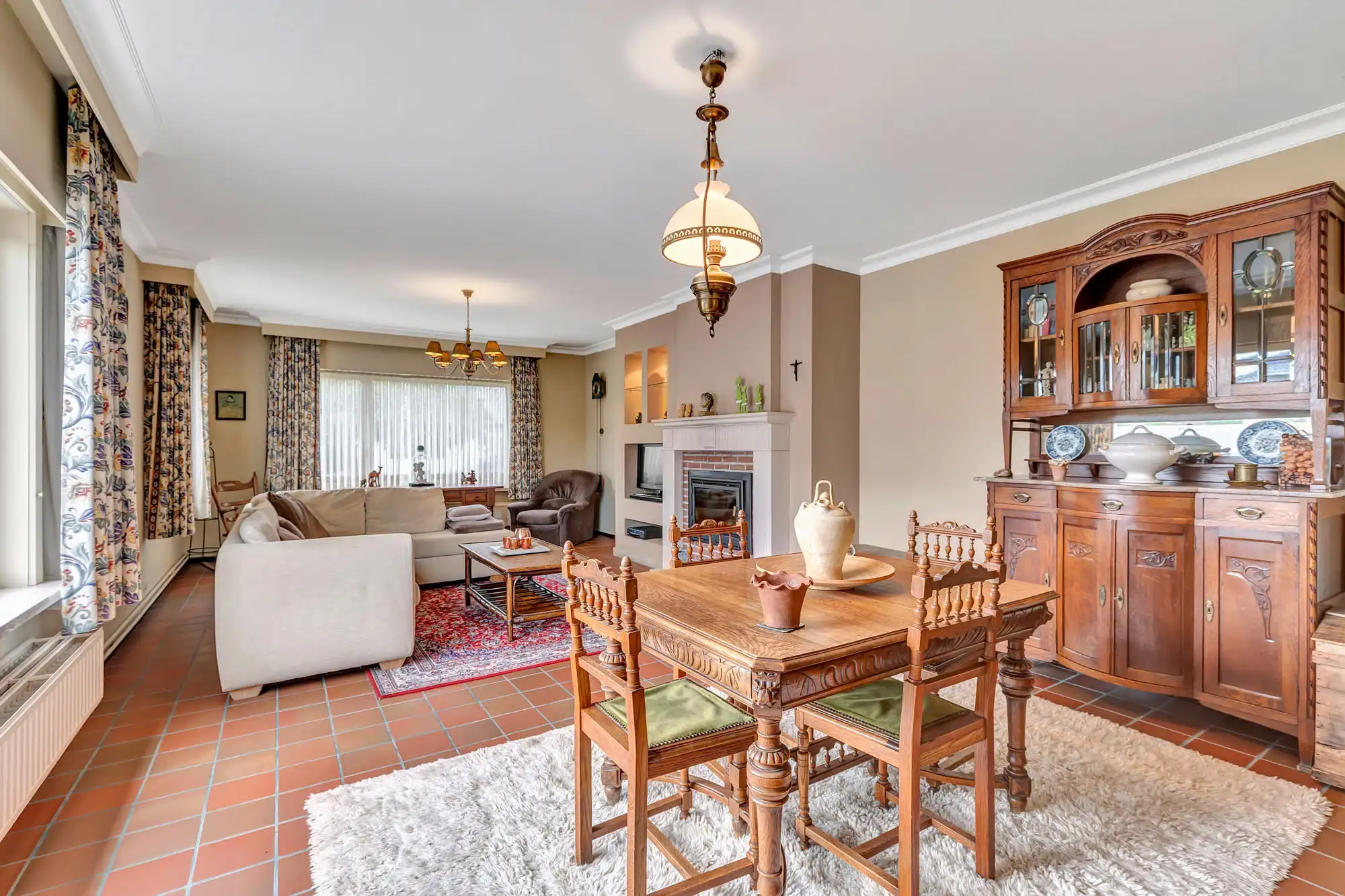 Ruime instapklare woning in Machelen aan de Leie foto 4