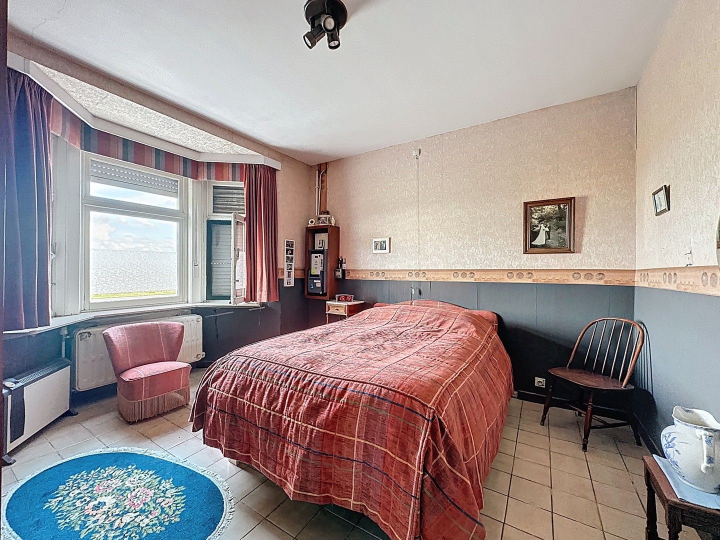 Te renoveren woning met grote garage/opslagruimte Schore. foto 10