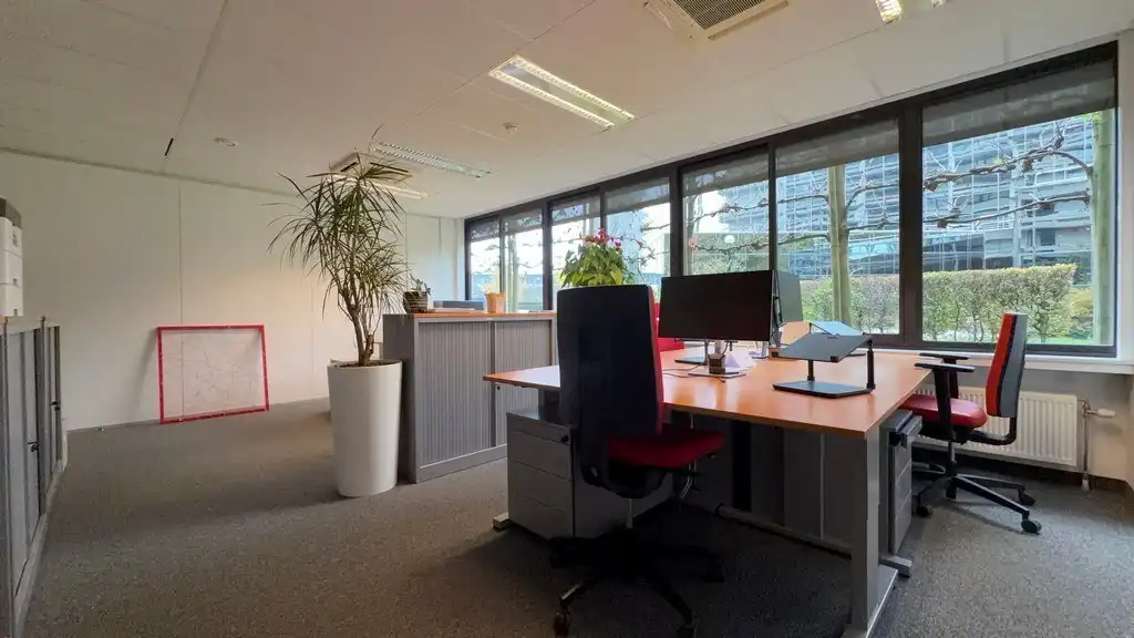 Gelijkvloerse kantoren te koop langs Singel in Antwerpen foto 7