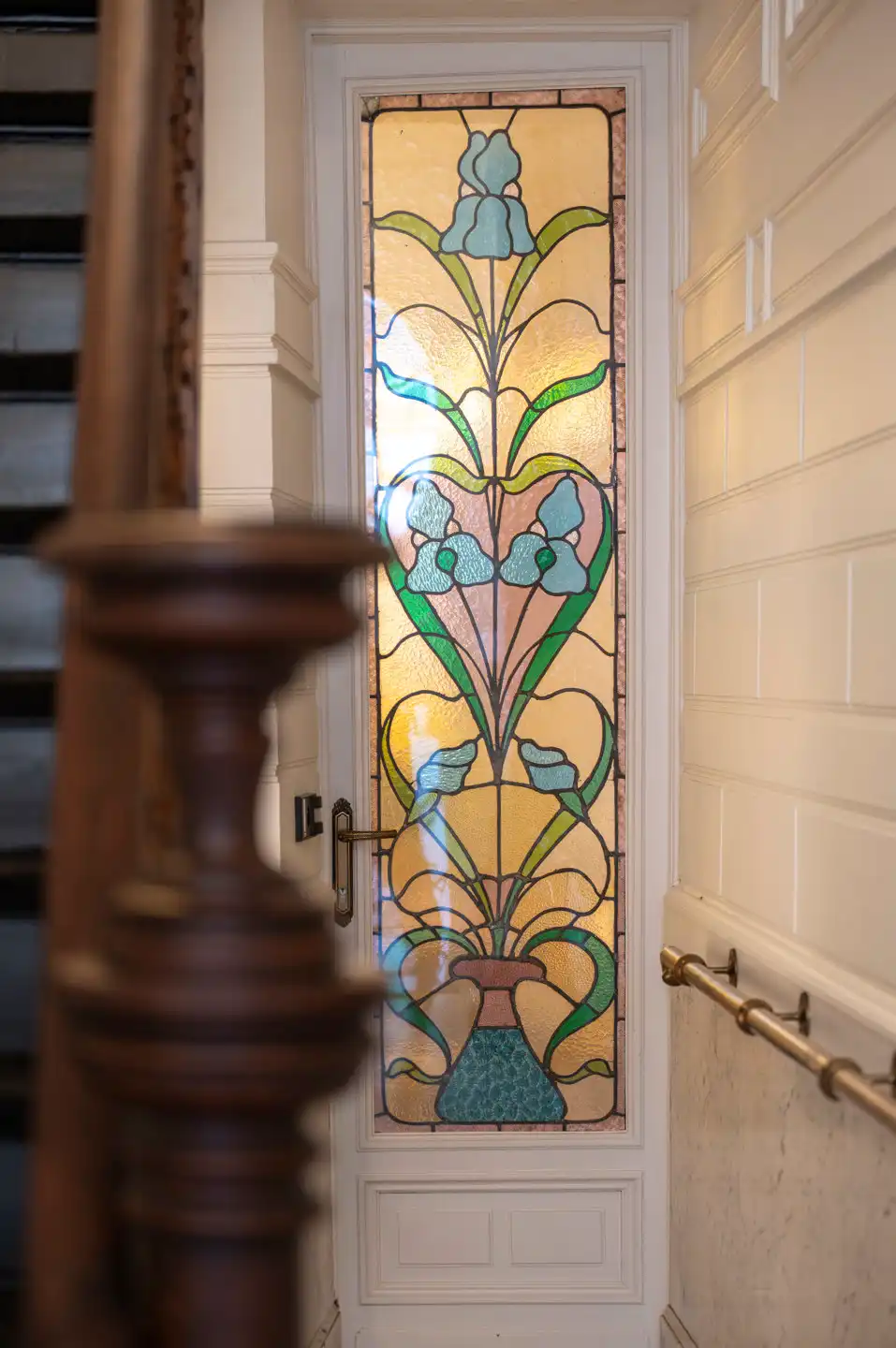 ANTWERPEN - Bijzonder herenhuis foto 9