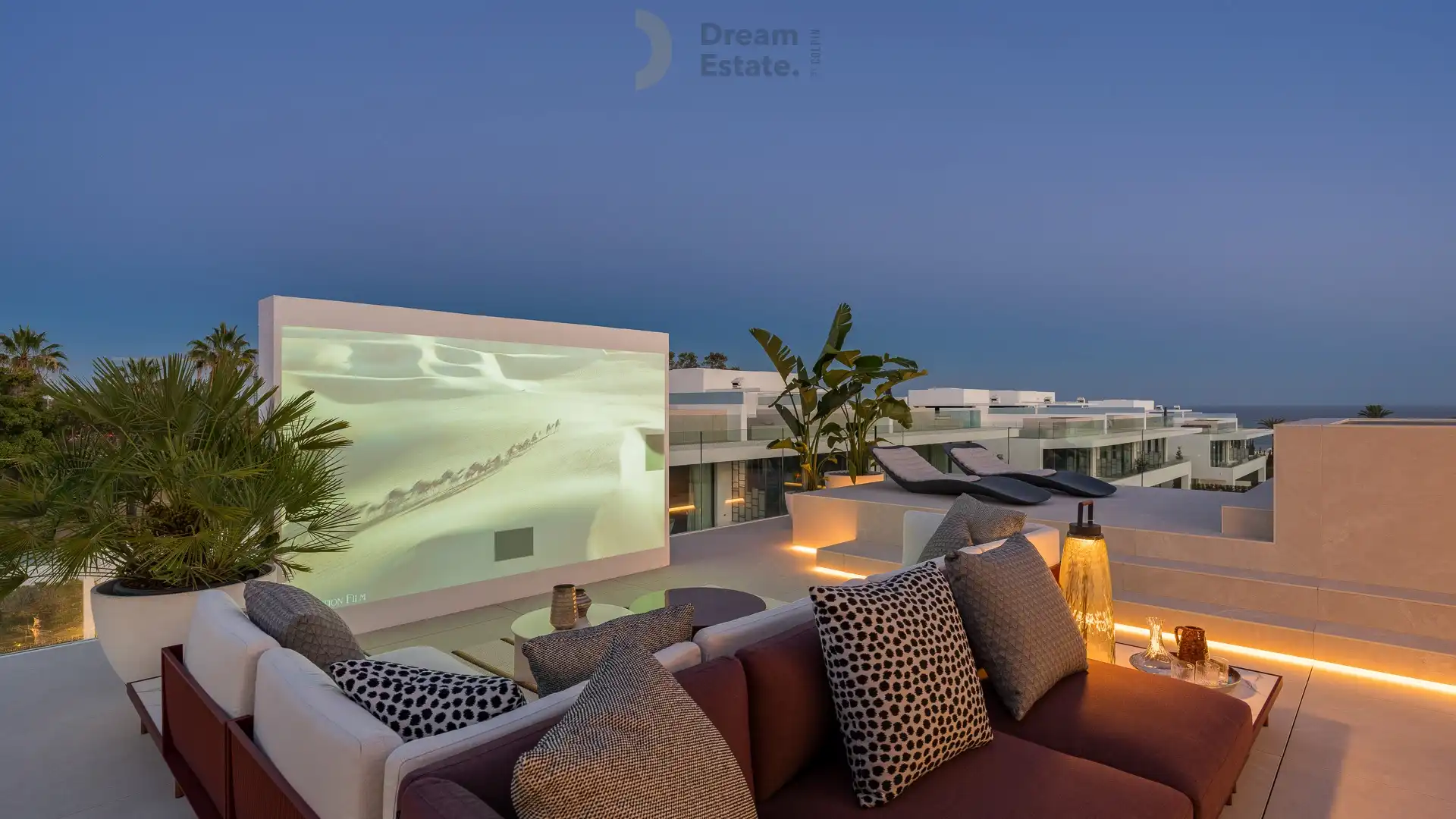 Top notch villa langs de Golden Mile met zicht op zee, Marbella. foto 60