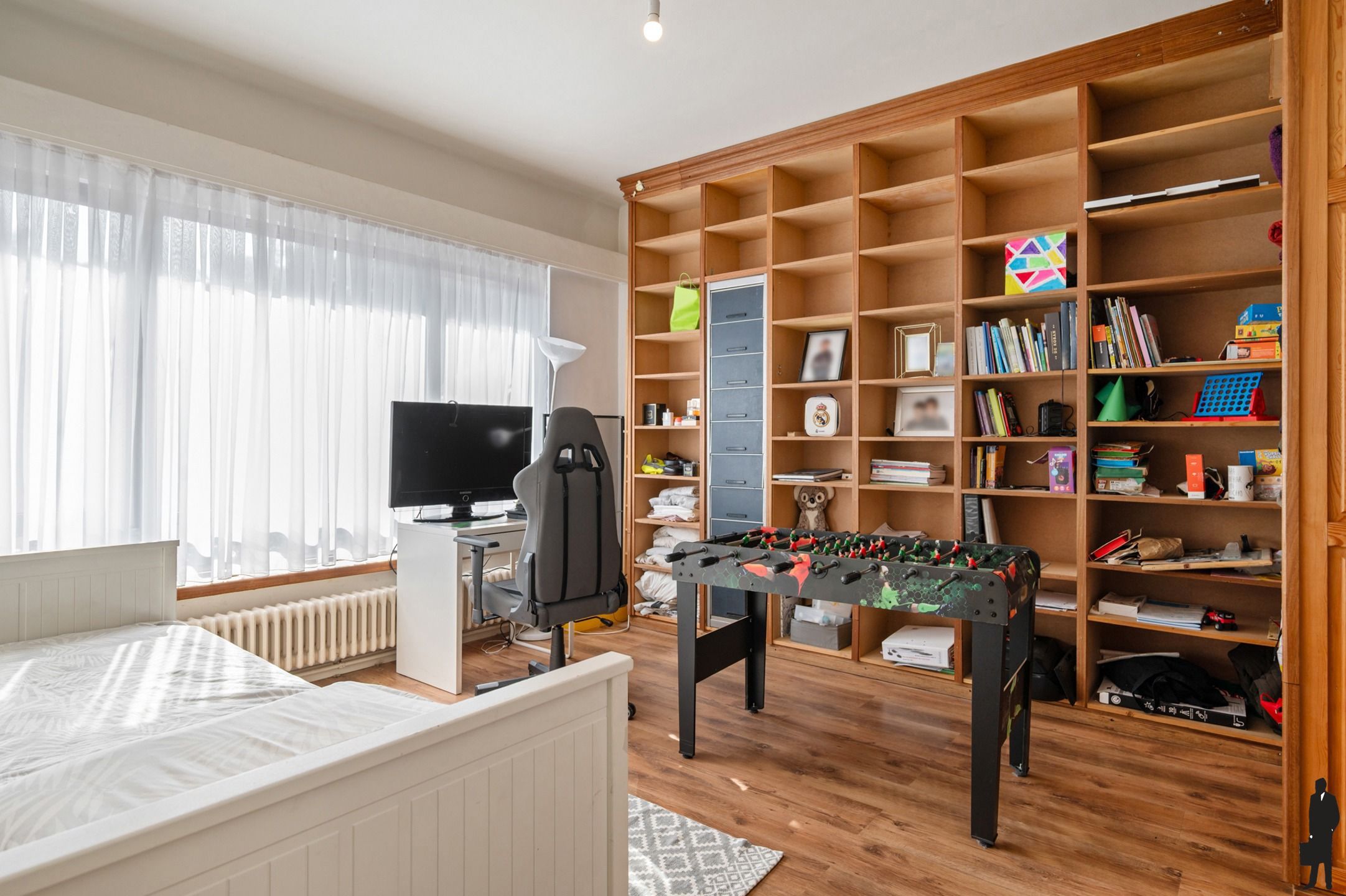 Ruime halfopen bebouwing met 4 slaapkamers en 2 badkamers aan de groene parken van Hoboken.  foto 14