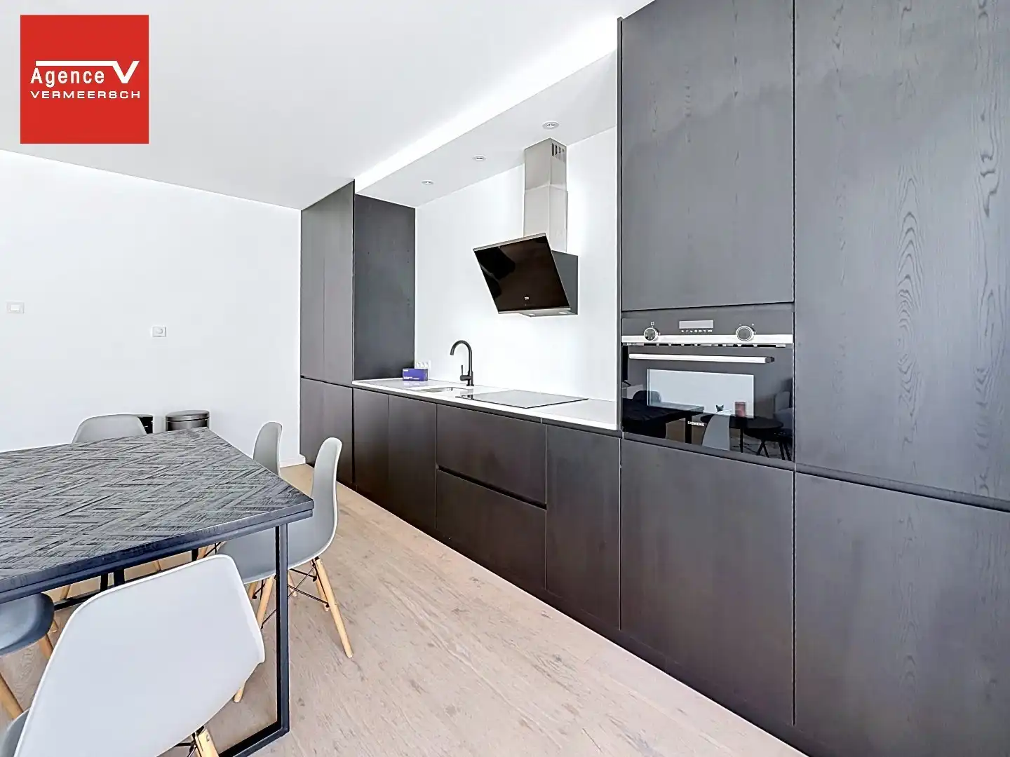 Gunstig gelegen gemeubileerd 2-slpkr appartement 50m van Casino Kursaal.  foto 4