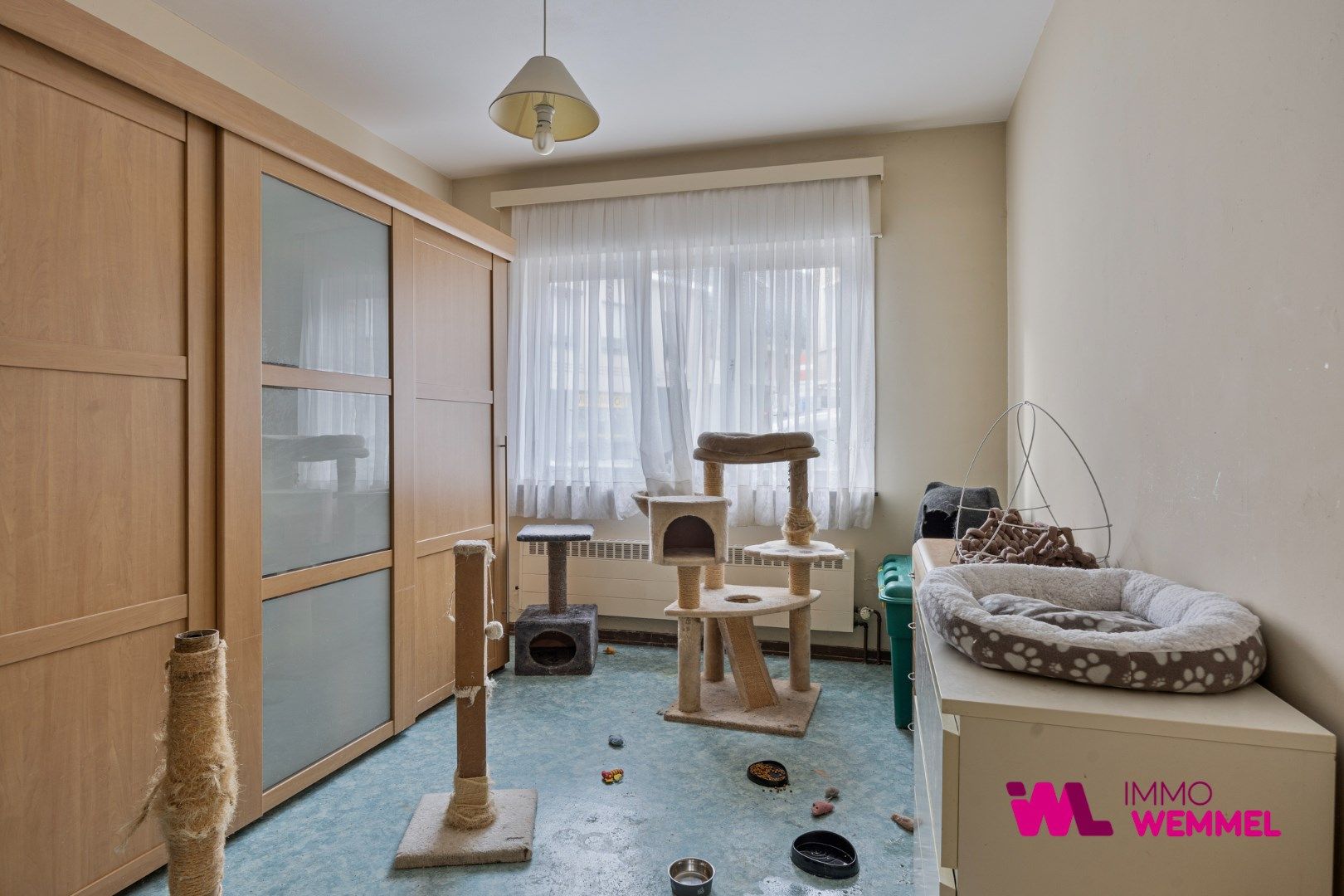 Gelijkvloersappartement met 2 slaapkames en kelder. foto 14