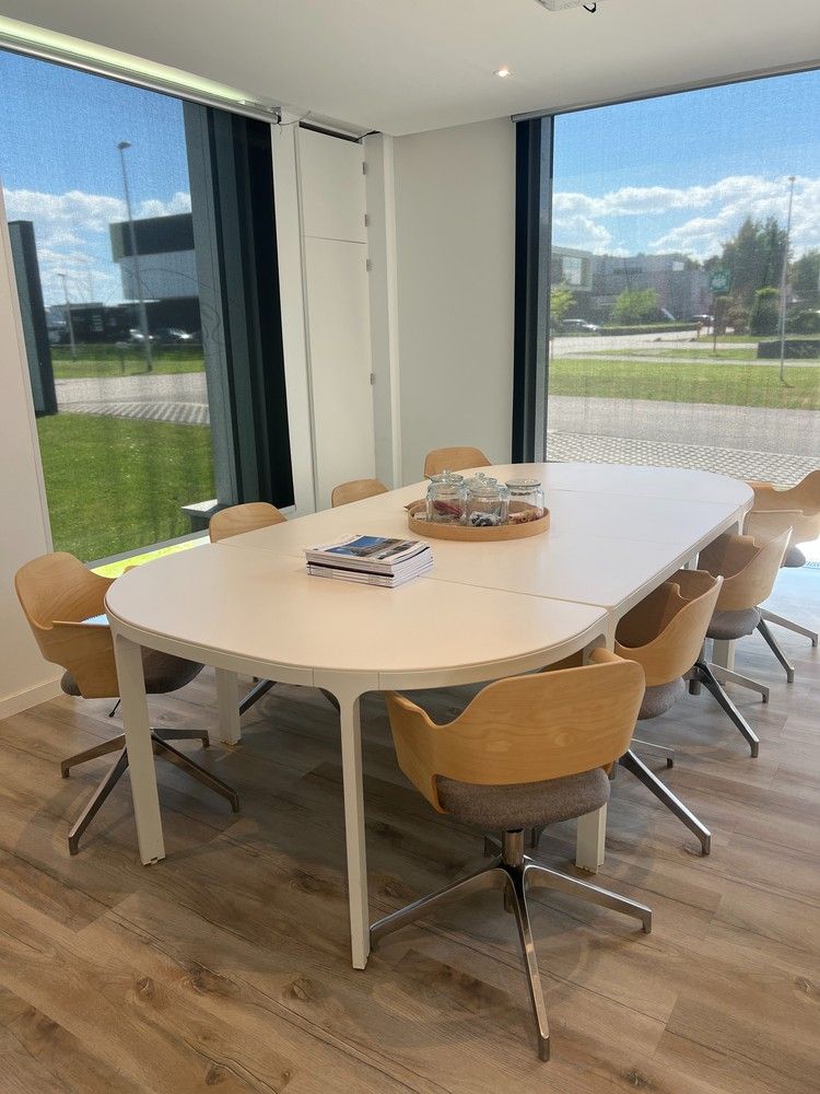 KMO-unit met showroom foto 8