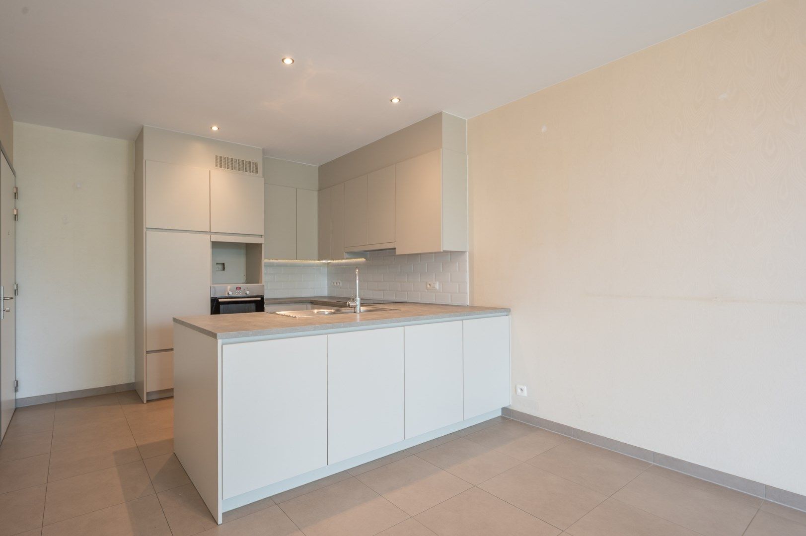 Recent appartement op rustige ligging nabij het Lappersfortbos te Brugge foto 3