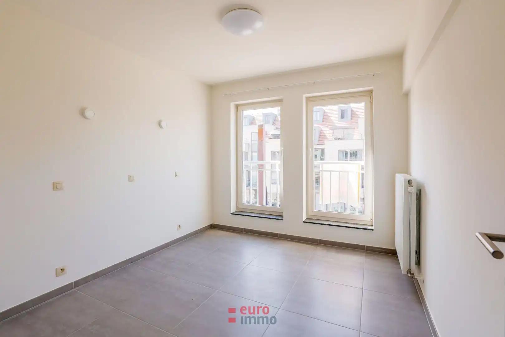 Lichtrijk hoekappartement op topligging aan de kaai in Nieuwpoort-Stad! foto 9