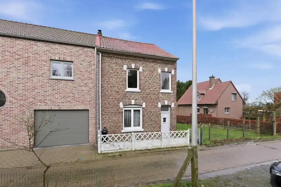 VOLLEDIG TE RENOVEREN WONING IN HEERS foto 6