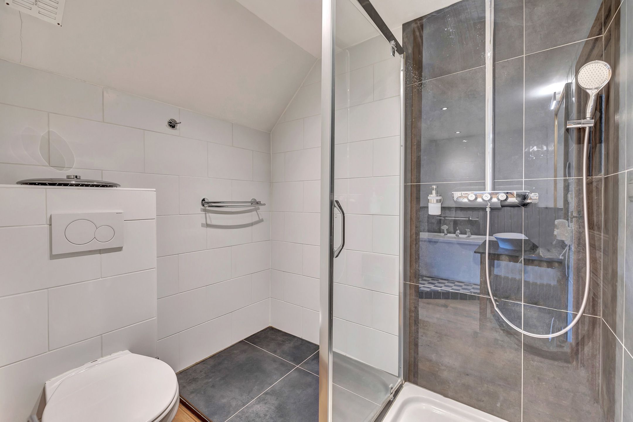 Unieke landelijke woning met zwembad te huur foto 14