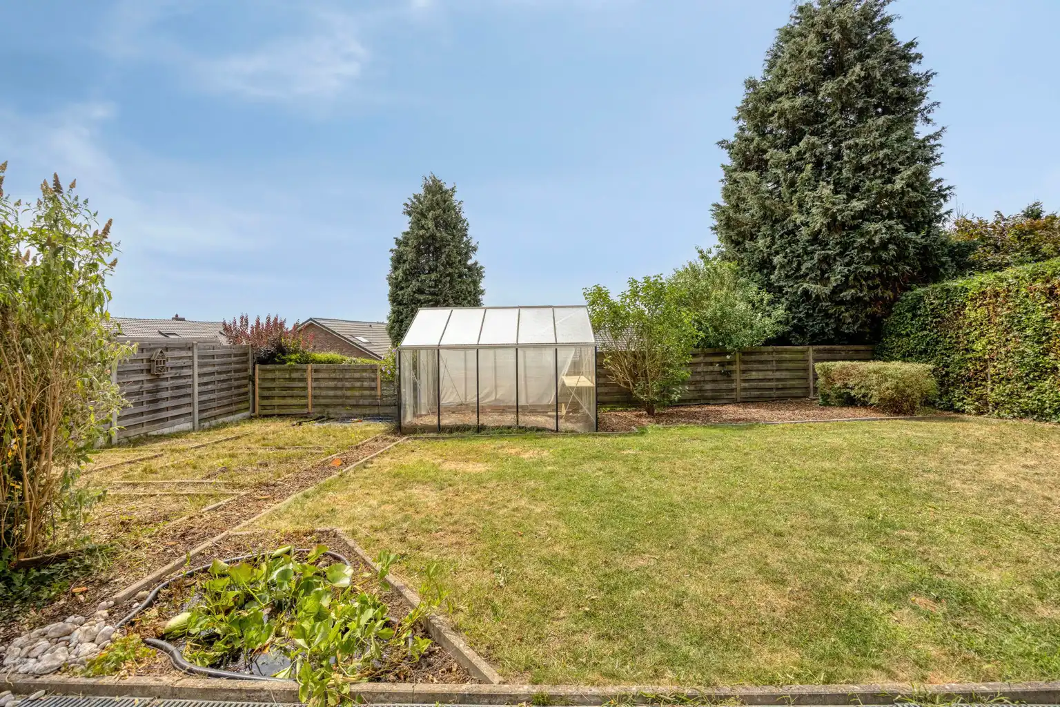 MOOIE WONING MET TUIN IN BIERBEEK foto 29