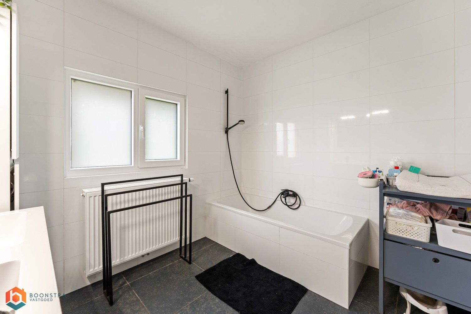 Gerenoveerde woning met 3 slpkrs op 683m foto 9