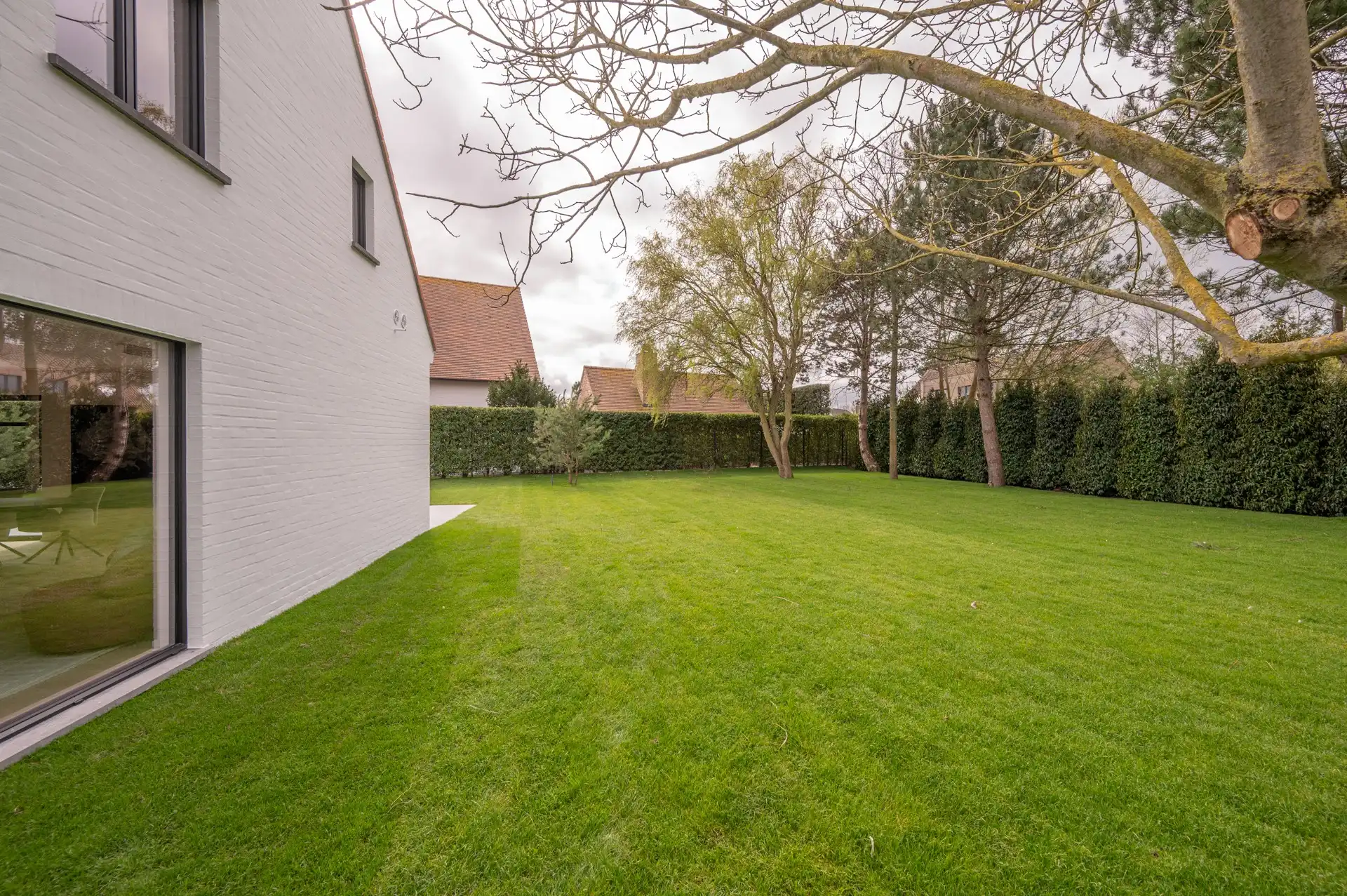 Smaakvol afgewerkte villa in Maaiken met ruime tuin foto 9