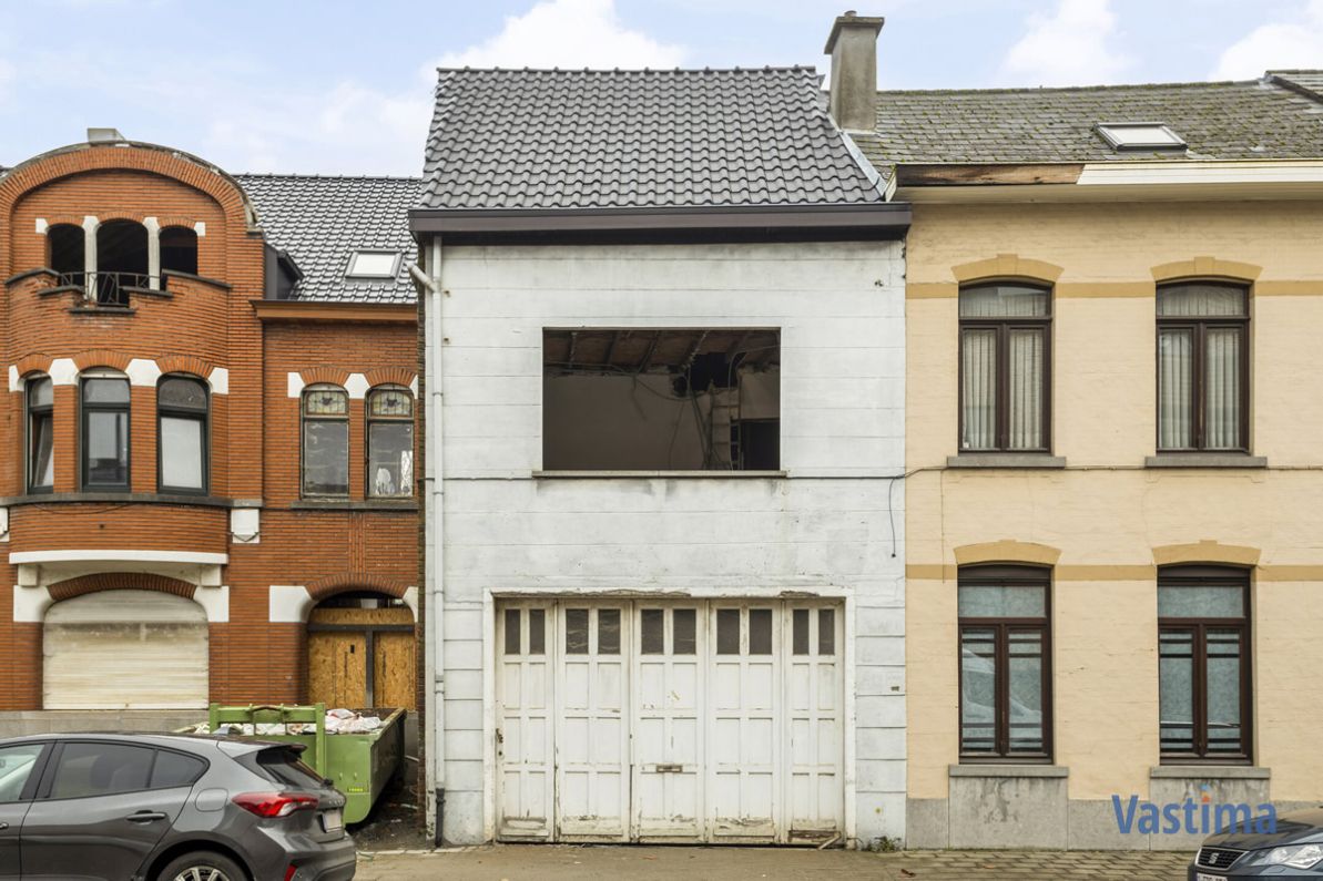 Totaalrenovatieproject stadsrand Aalst met tuin en garage foto 21