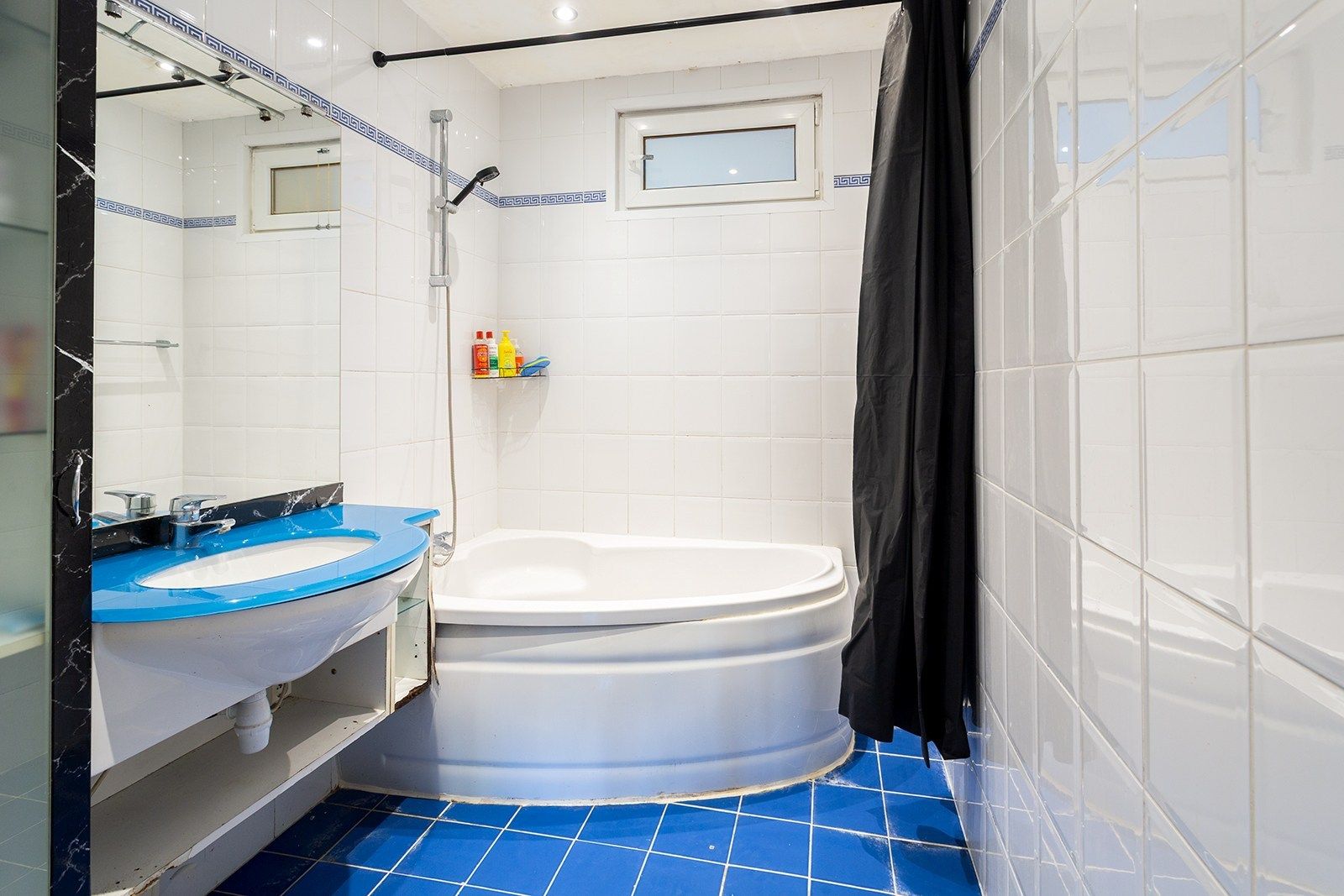 Lichtrijk appartement nabij Te Boelaerpark foto 16