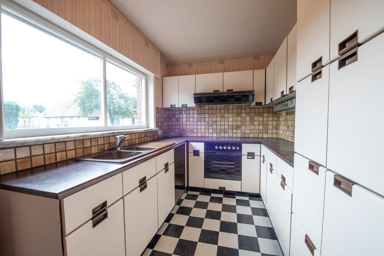 Te renoveren, open bebouwing op 595 m² foto 6