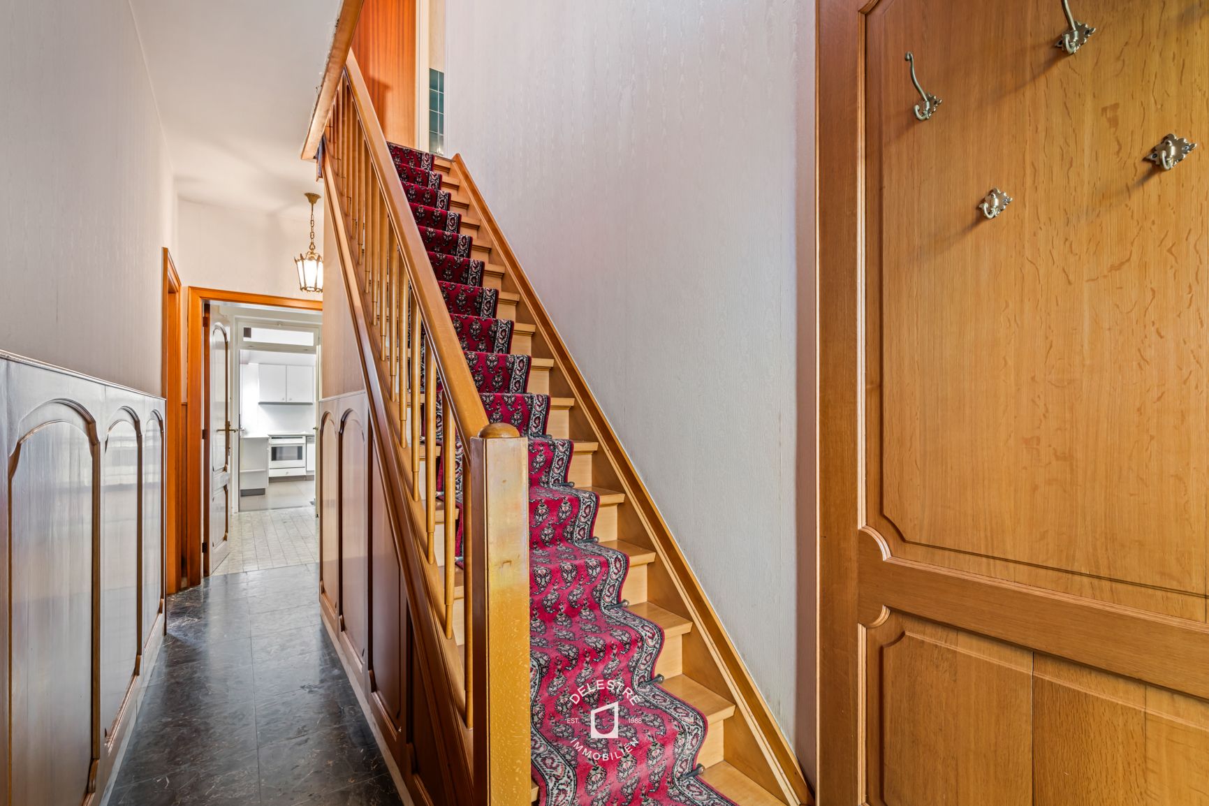 SOLIDE GOED GELEGEN WONING MET TOEKOMST!  foto 11