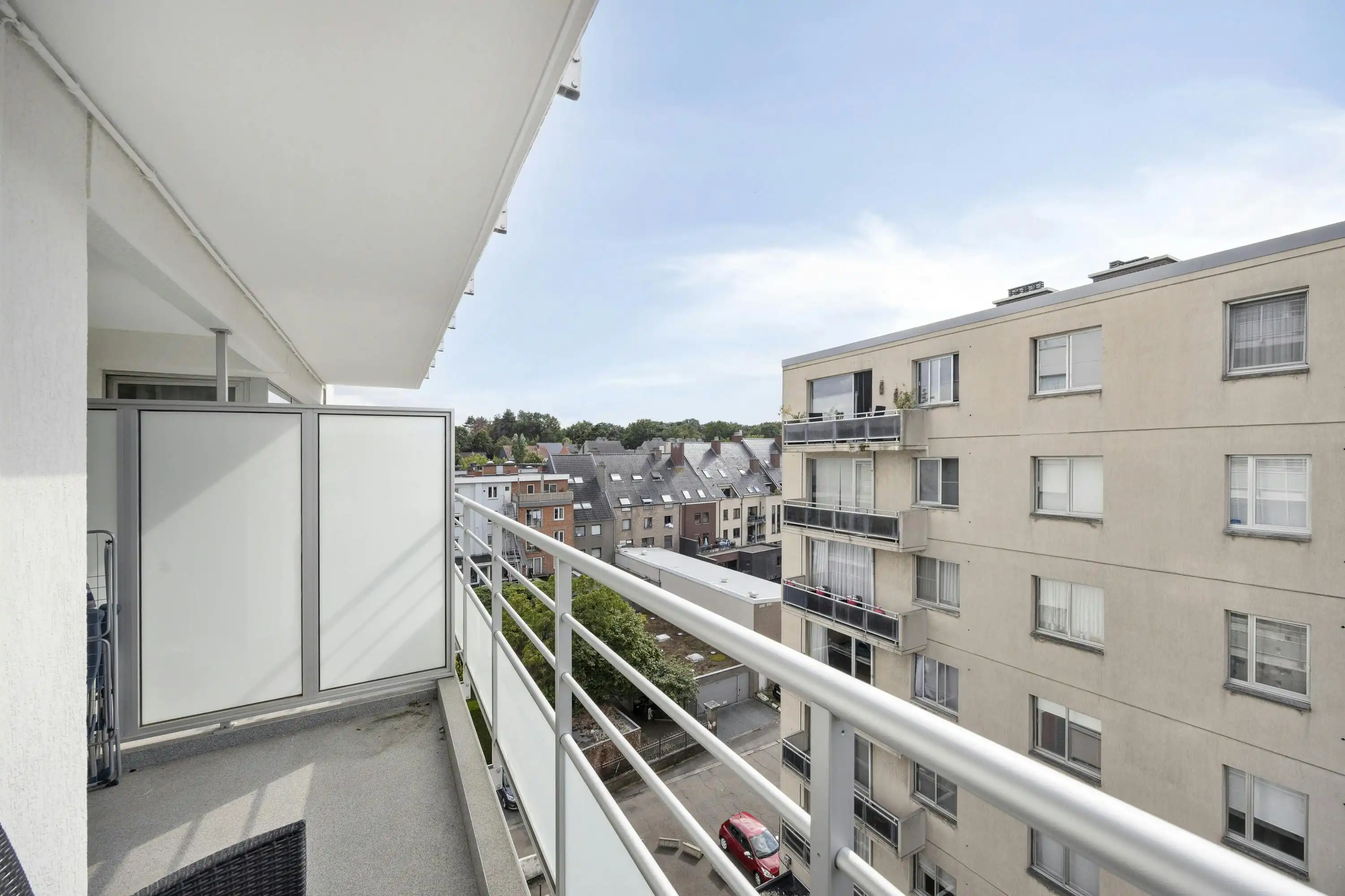 Comfortabel 2-slaapkamerappartement op toplocatie in Genk foto 12