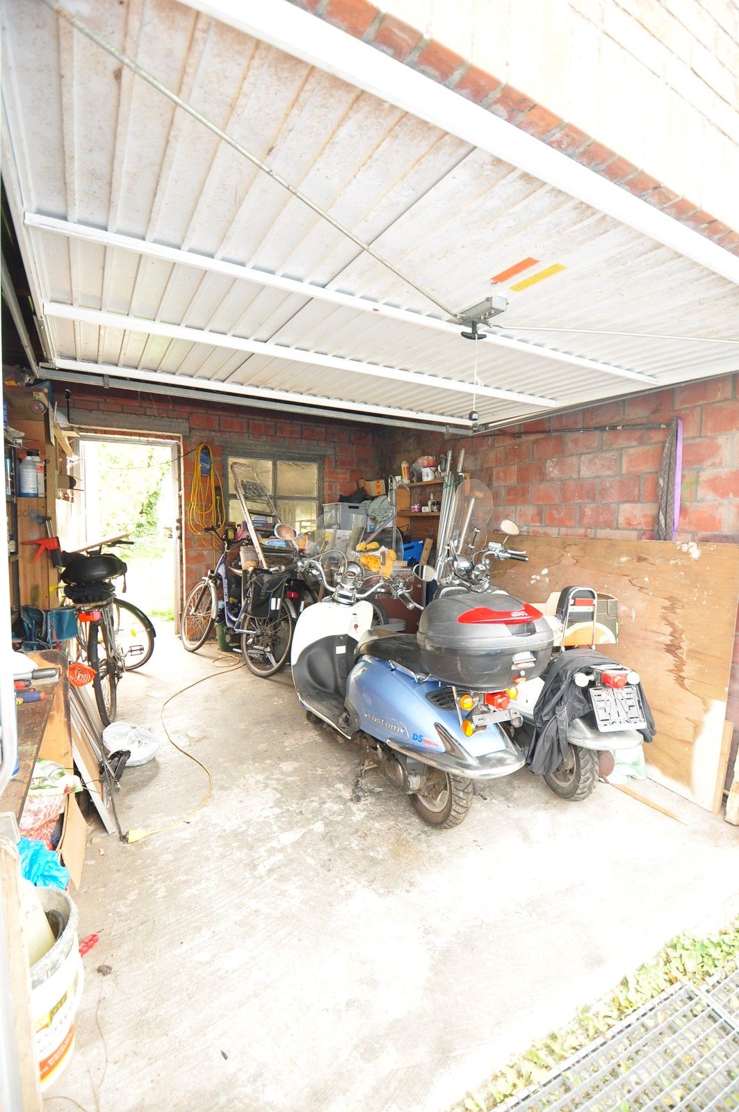 Rijwoning met garage te Oudenburg foto 8