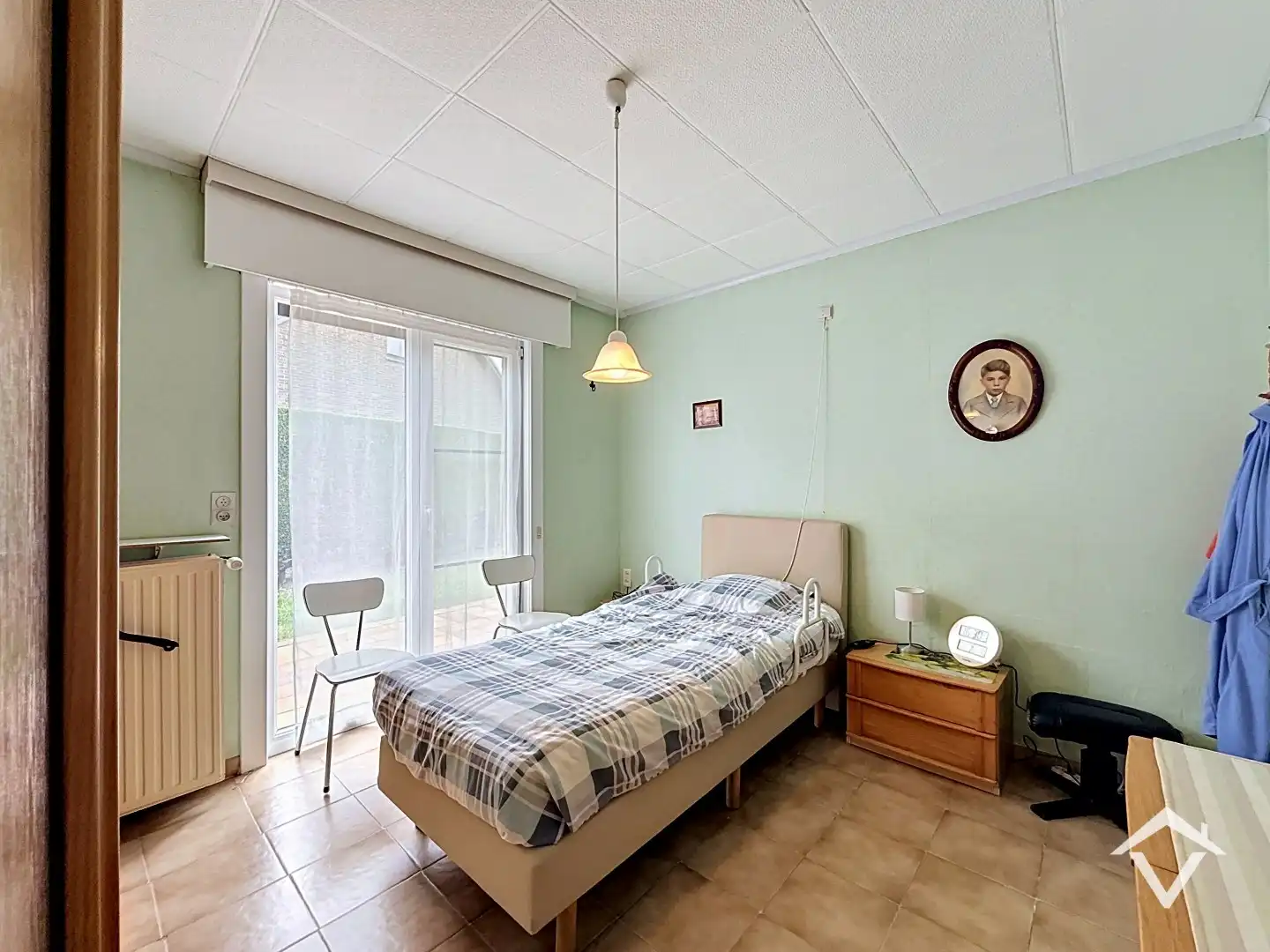 Gelijkvloerse woning met 3 slaapkamers, tuin en garage in een doodlopende straat te Roeselare foto 8