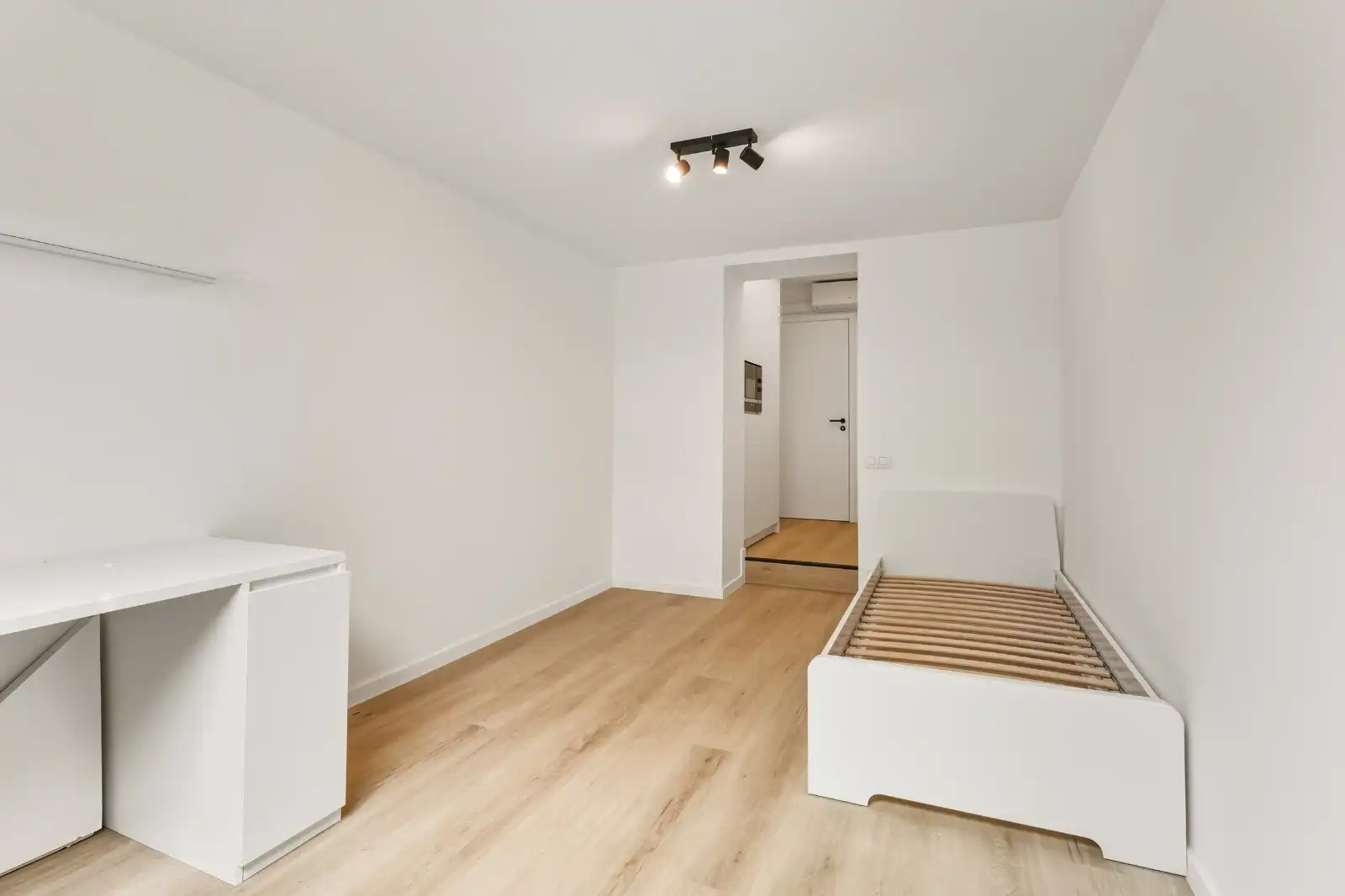 Verhuurde studentenkamer – onmiddellijk rendement (3,59% netto) foto 5