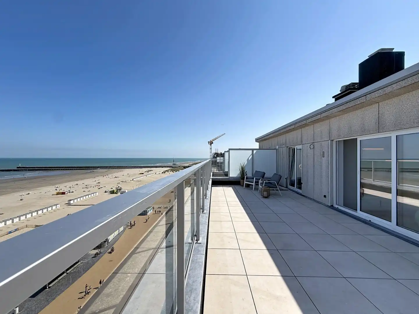 Exclusieve penthouse met frontaal zeezicht te Nieuwpoort-Bad foto 5
