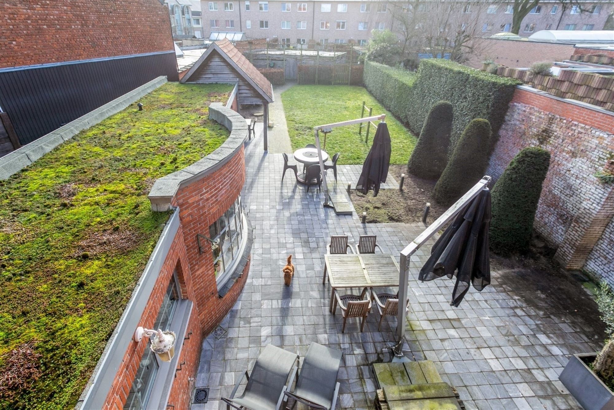 Karaktervolle woning in centrum Essen met prachtige tuin, 4 slaapkamers en commerciële ruimte foto 20