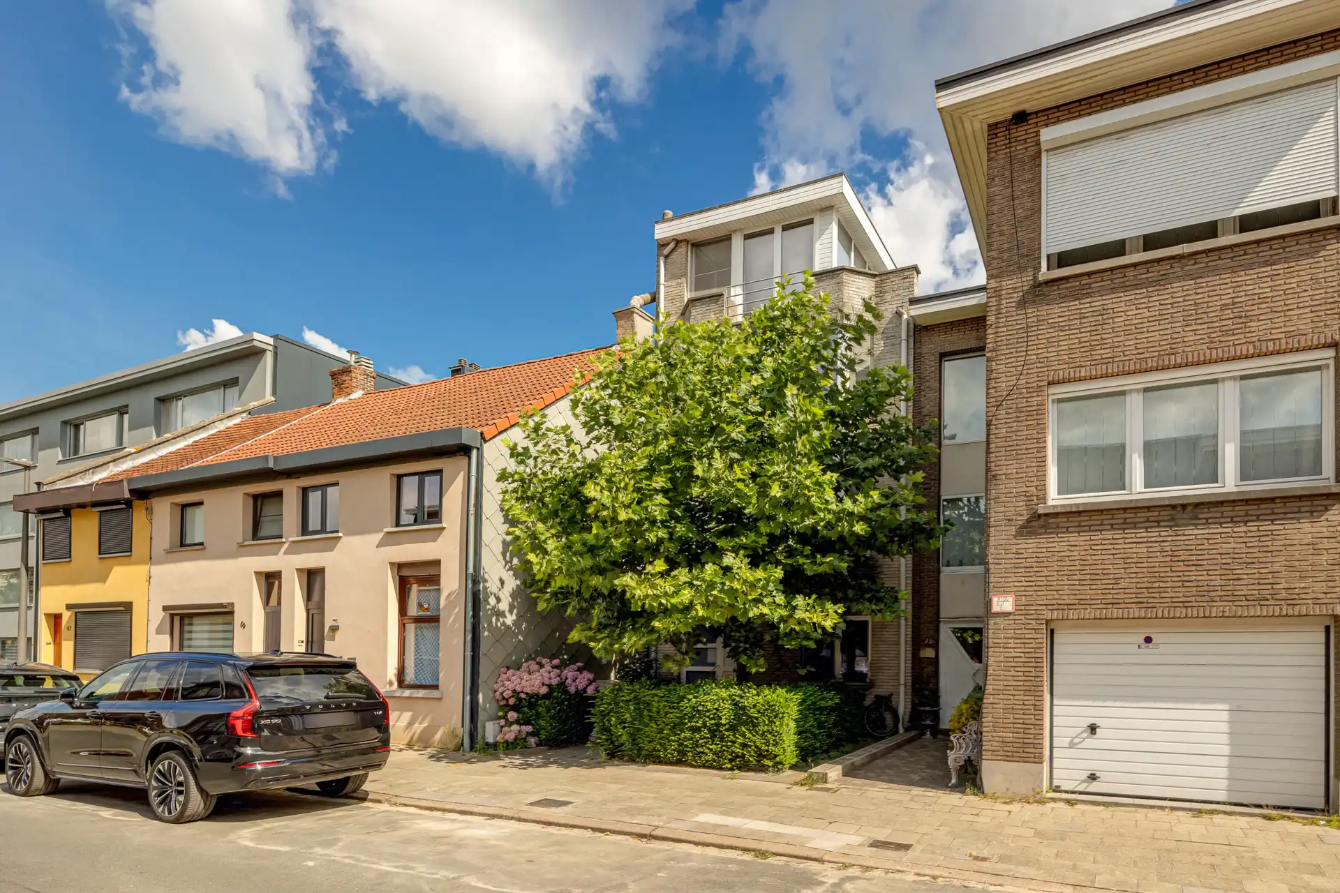 Instapklaar en recent gerenoveerd 2-slaapkamer appartement foto 2